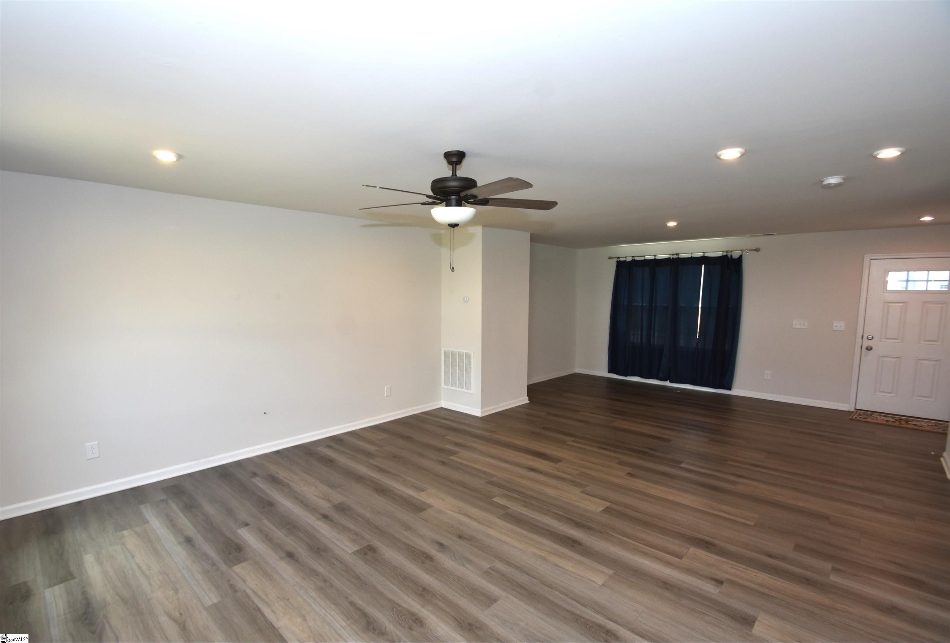 523 Eden Hall Road Woodruff, SC 29388