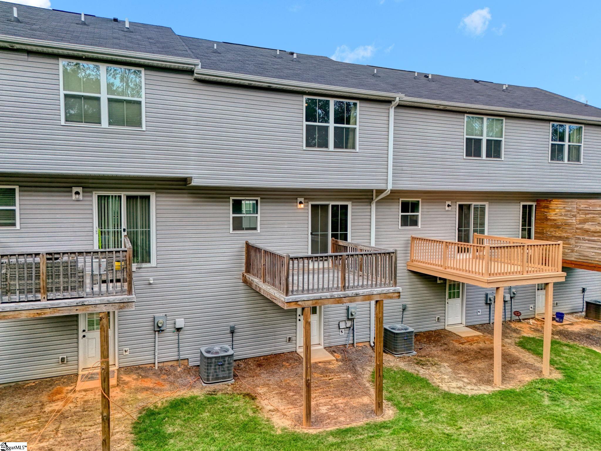 227 Coldwater Creek Court Simpsonville, SC 29680-6964