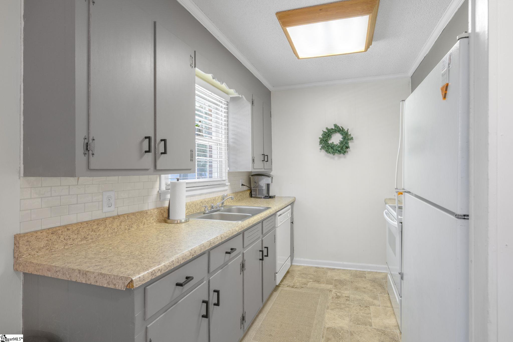 516 Wesley Court Starr, SC 29684