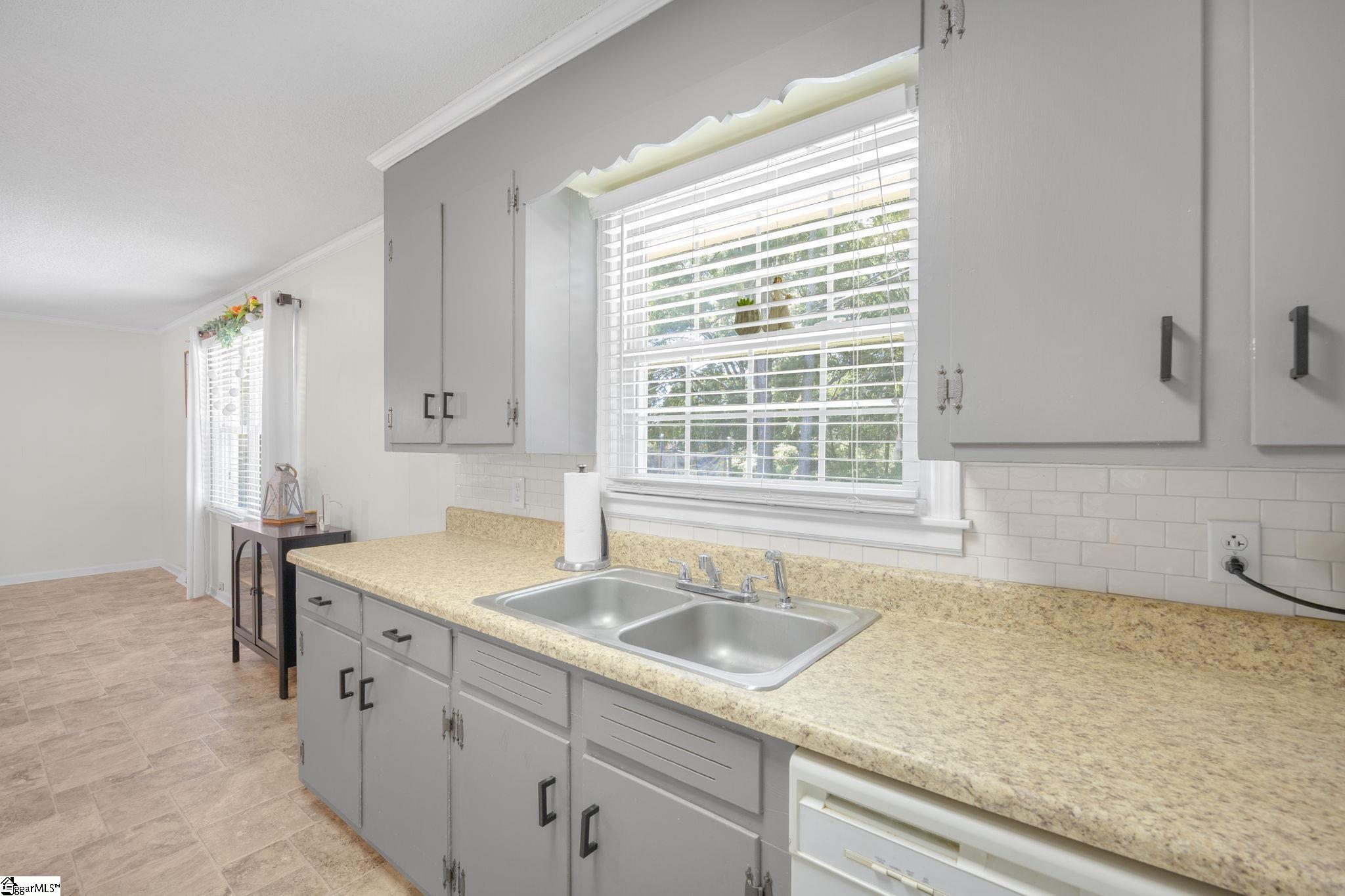 516 Wesley Court Starr, SC 29684