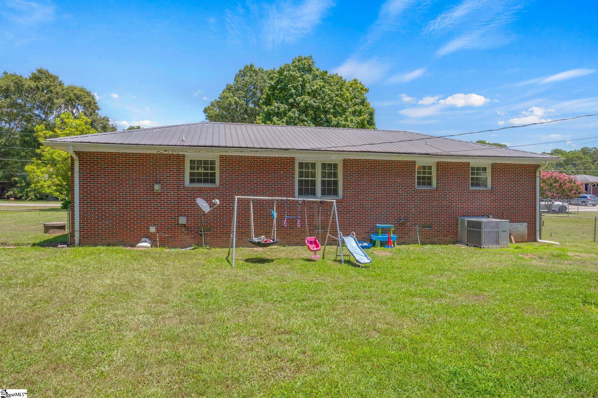 516 Wesley Court Starr, SC 29684
