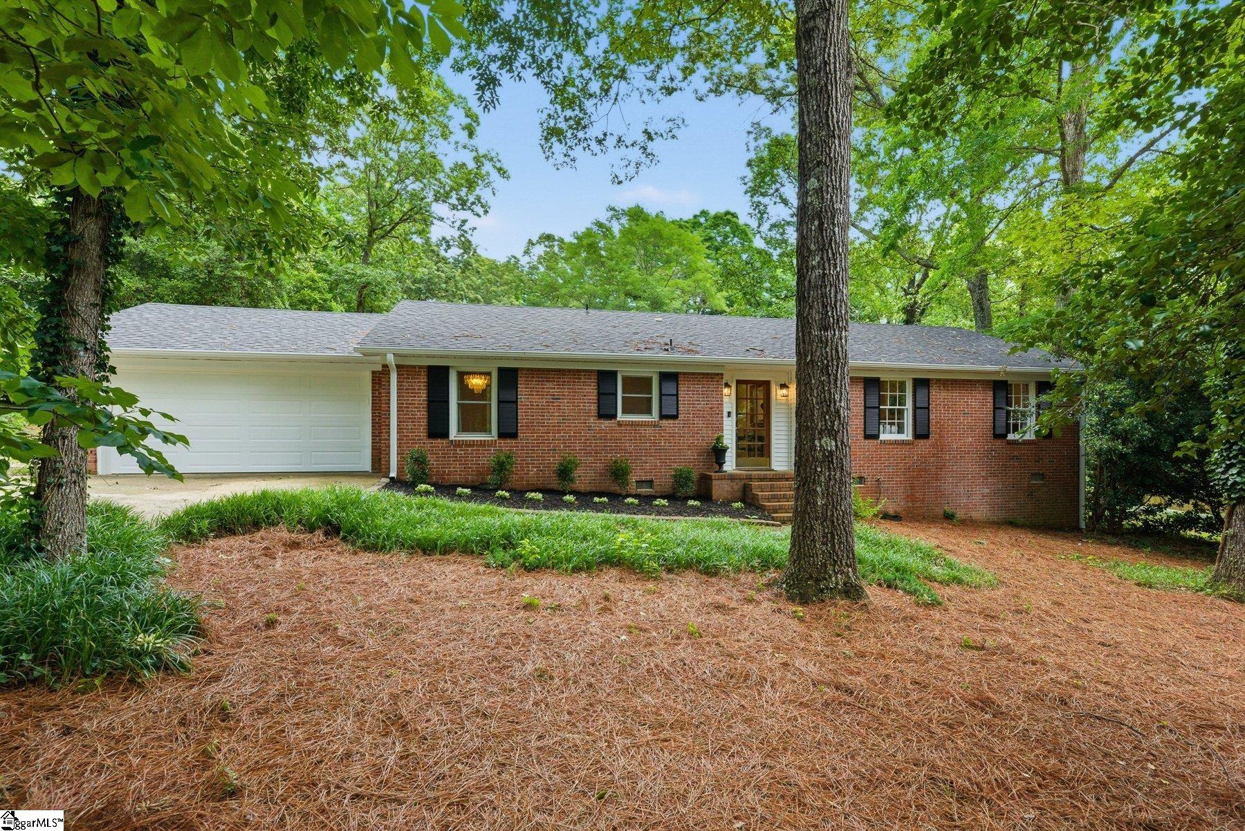 160 Carolina Way Simpsonville, SC 29681