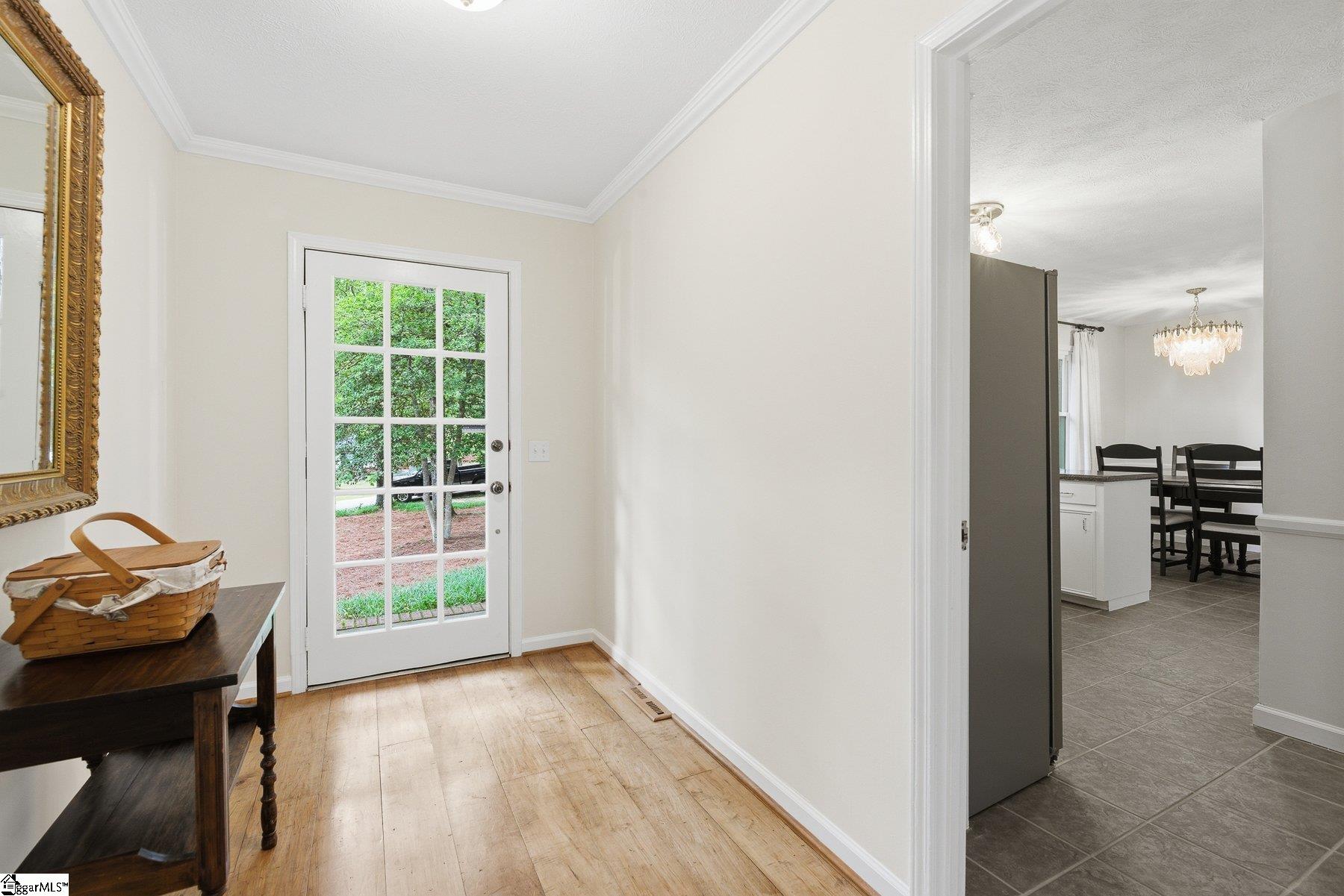 160 Carolina Way Simpsonville, SC 29681