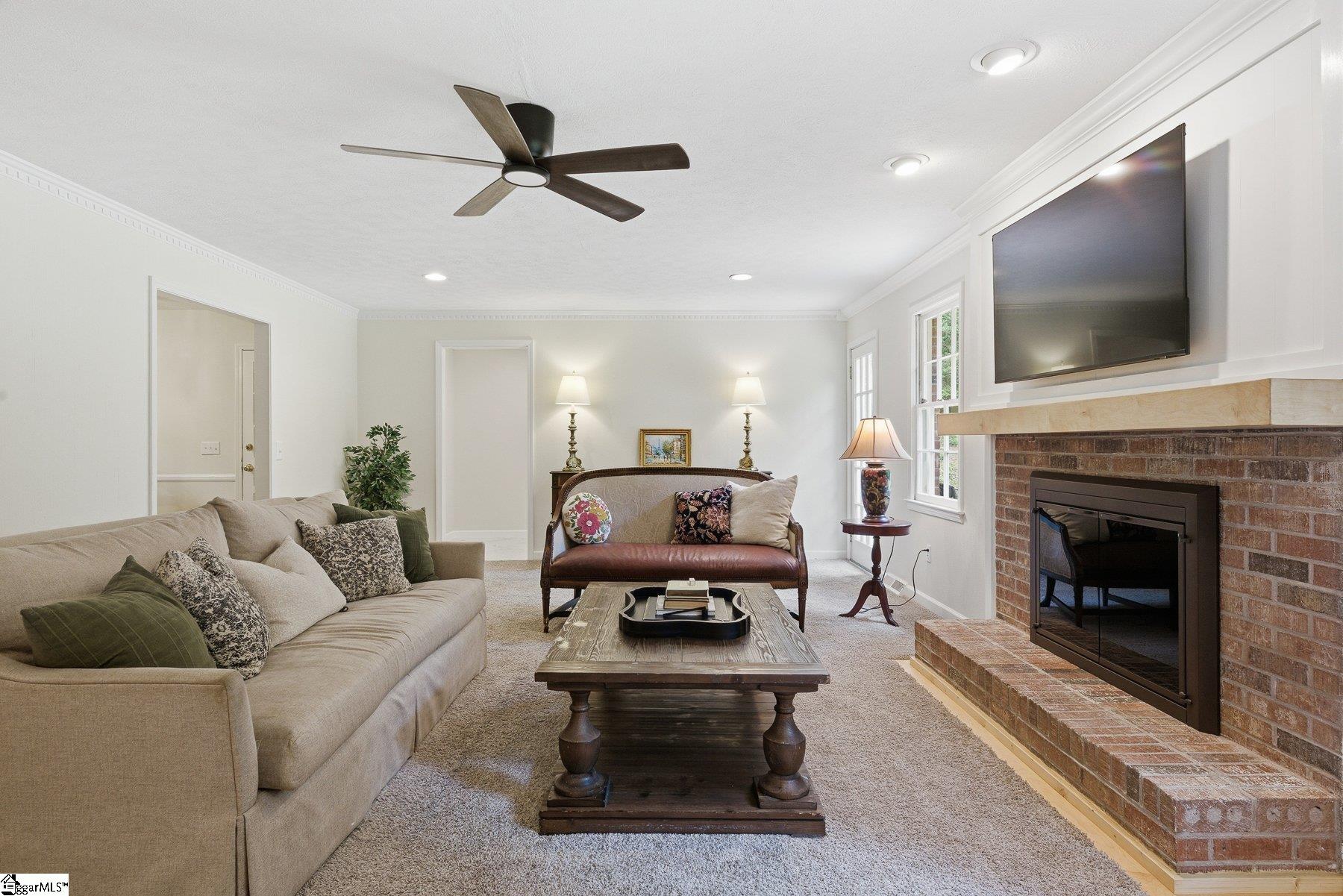 160 Carolina Way Simpsonville, SC 29681