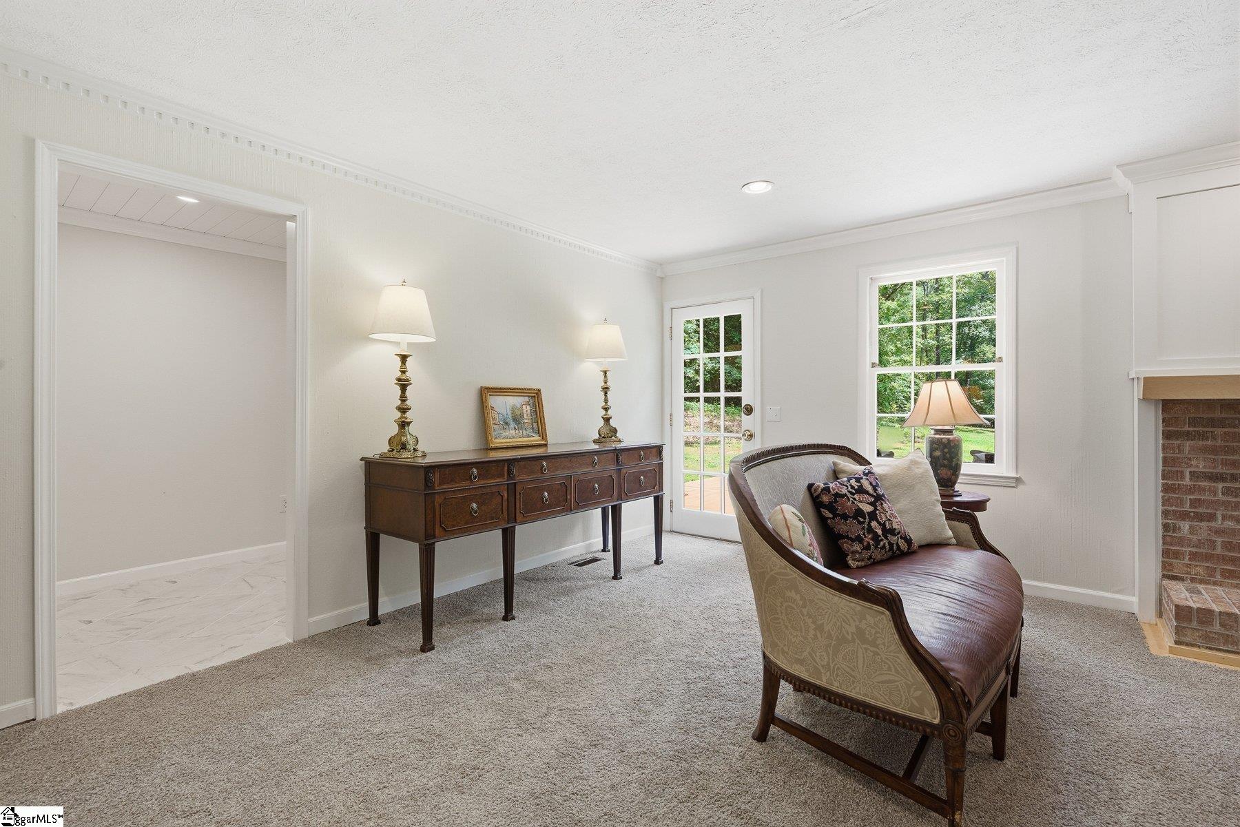160 Carolina Way Simpsonville, SC 29681