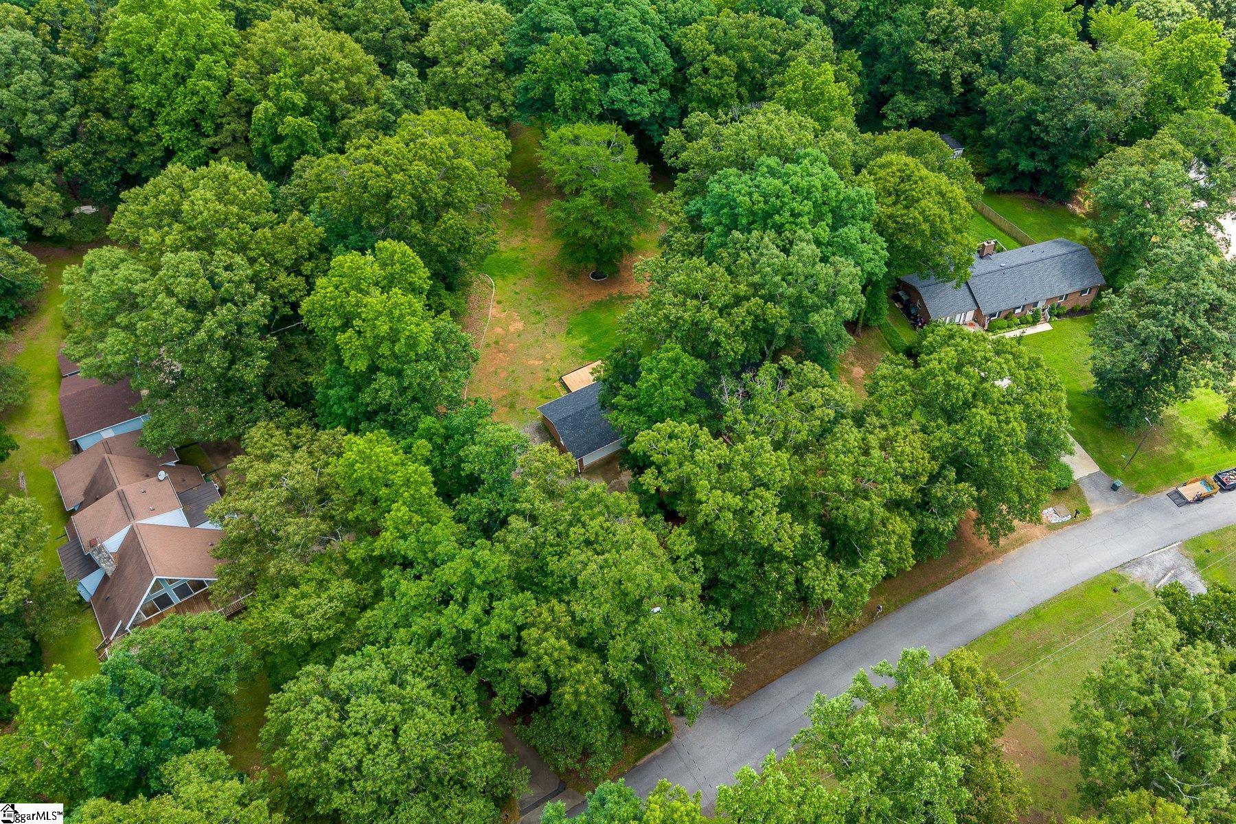 160 Carolina Way Simpsonville, SC 29681