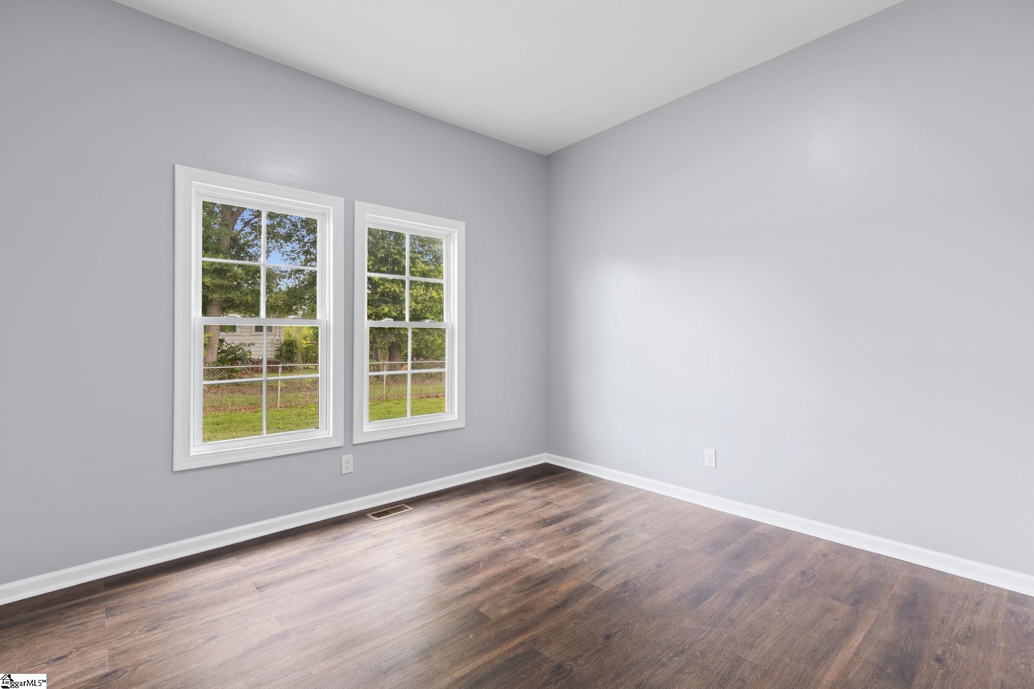 2 Wallace Street Laurens, SC 29360