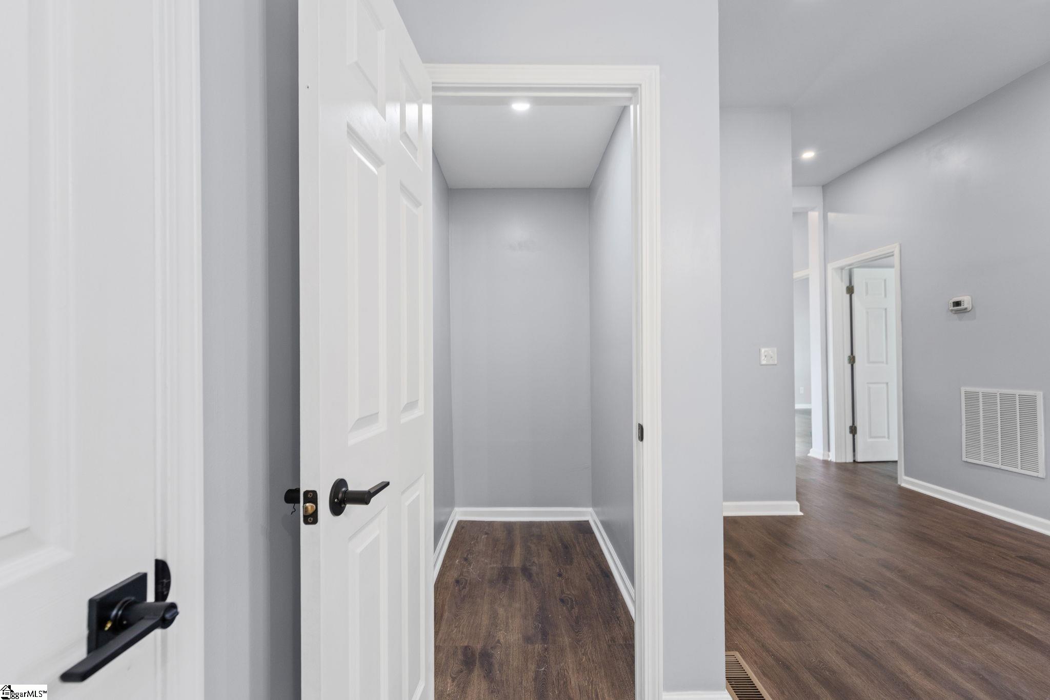 2 Wallace Street Laurens, SC 29360