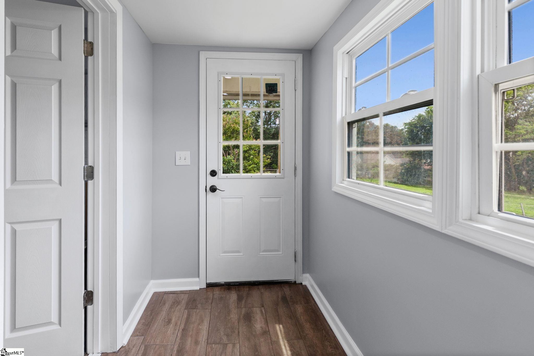 2 Wallace Street Laurens, SC 29360