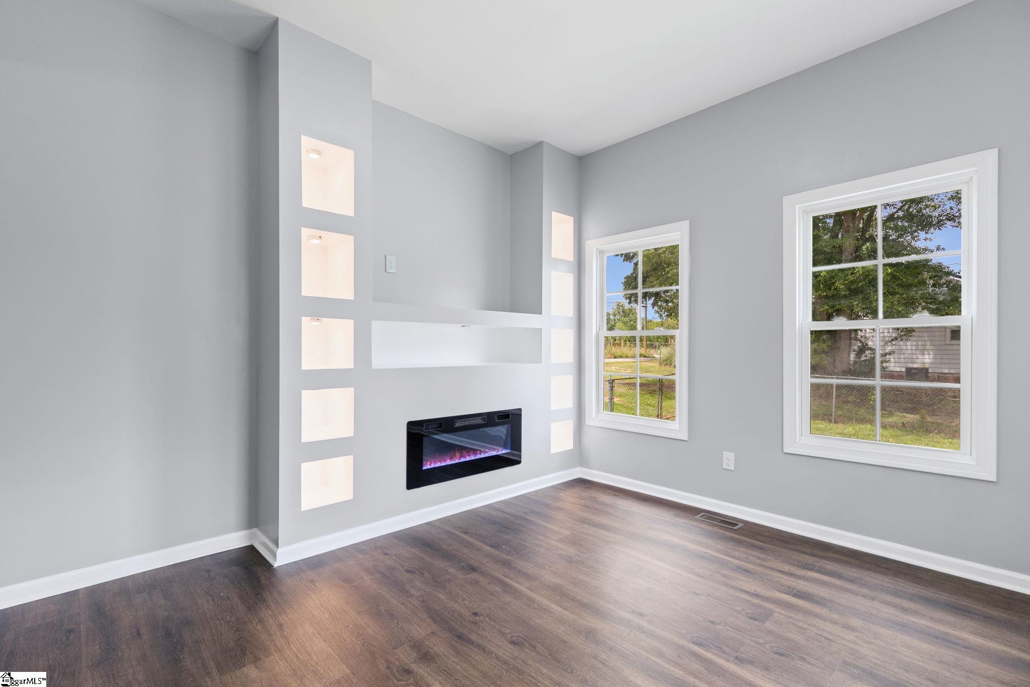 2 Wallace Street Laurens, SC 29360