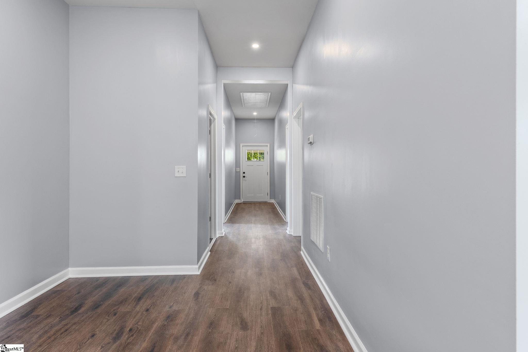 2 Wallace Street Laurens, SC 29360