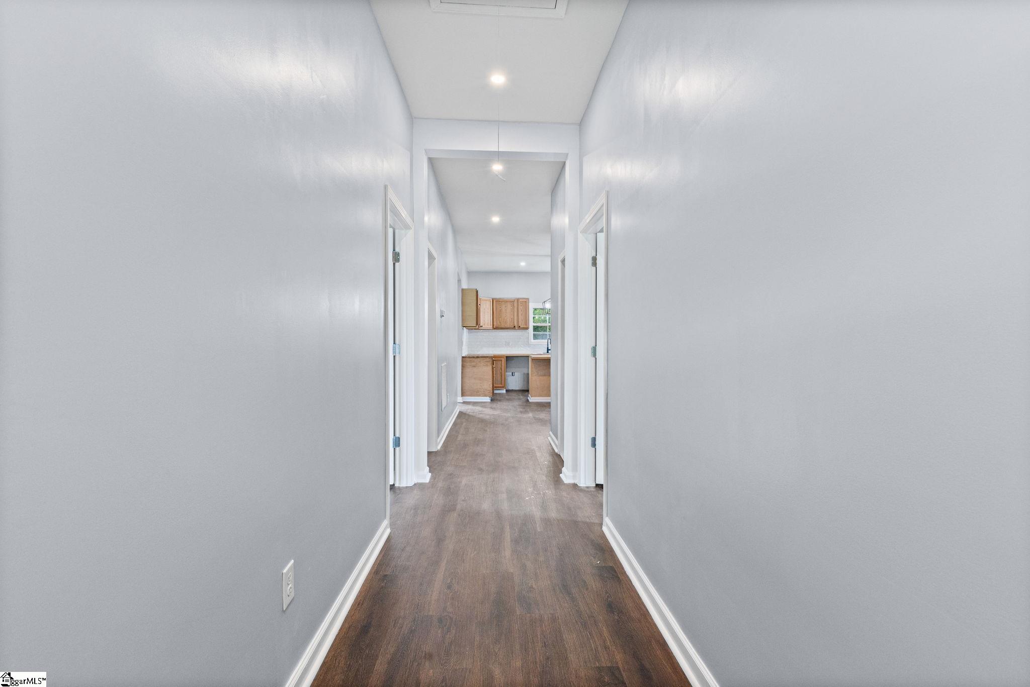 2 Wallace Street Laurens, SC 29360