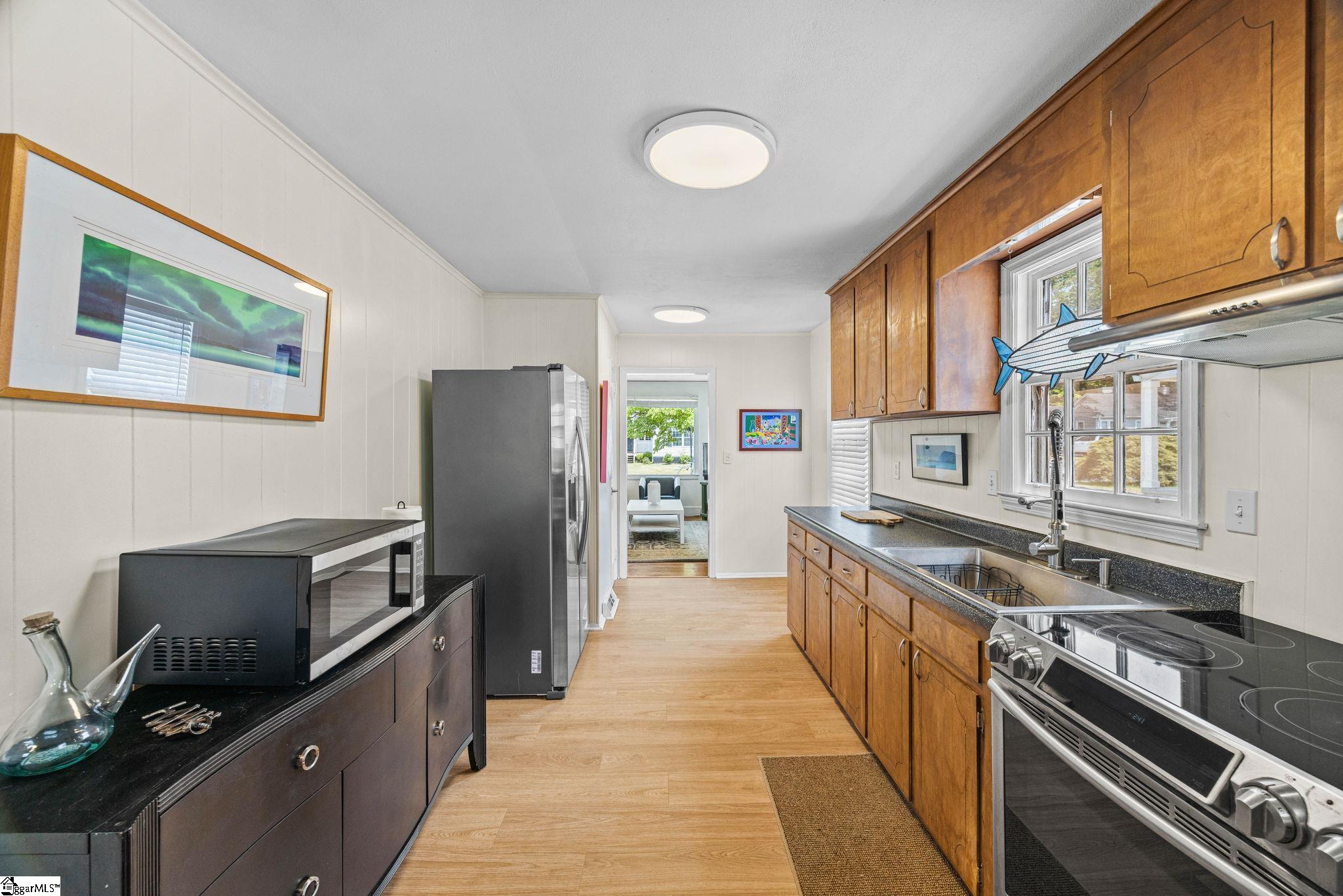 2 Druid Street Greenville, SC 29609