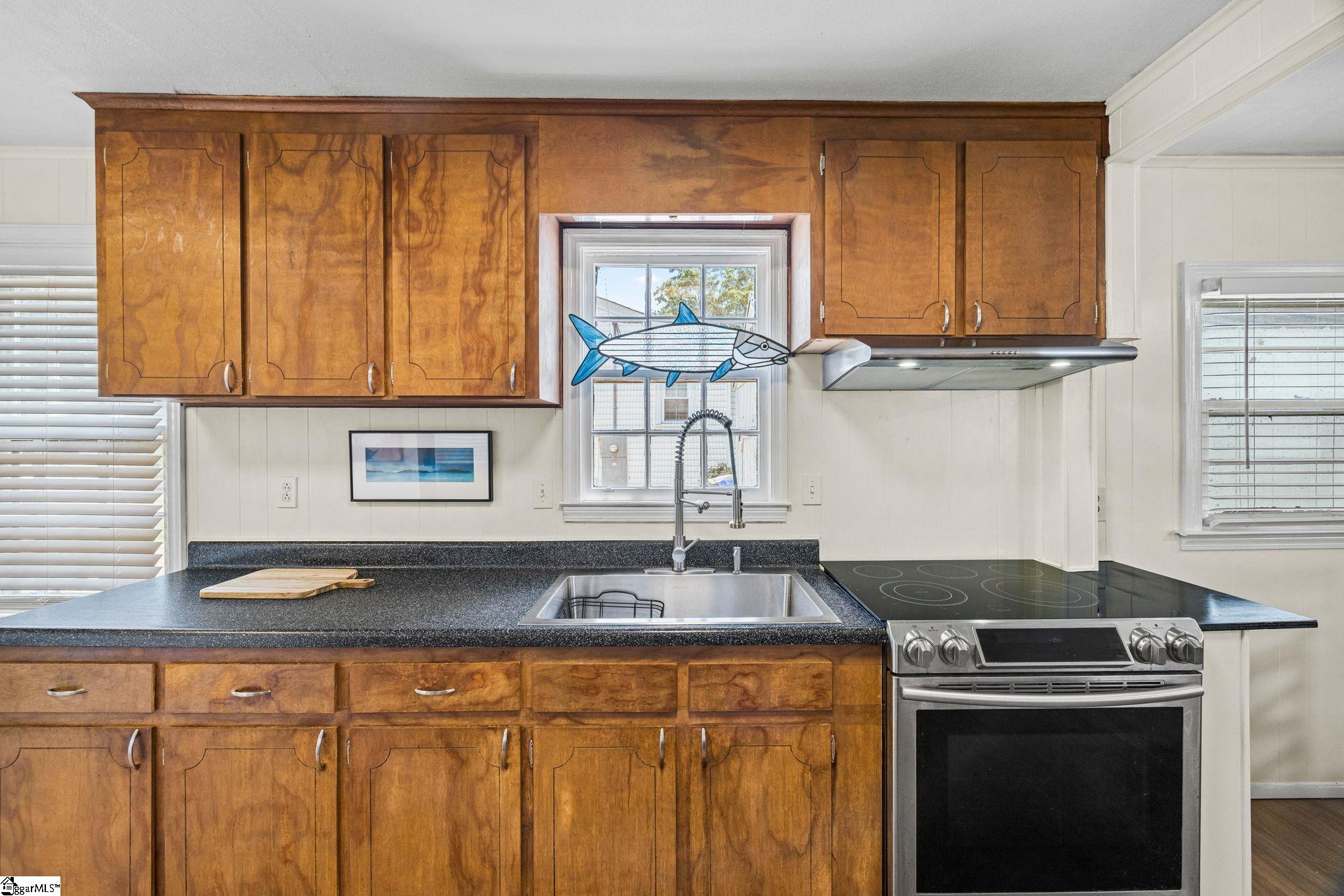2 Druid Street Greenville, SC 29609