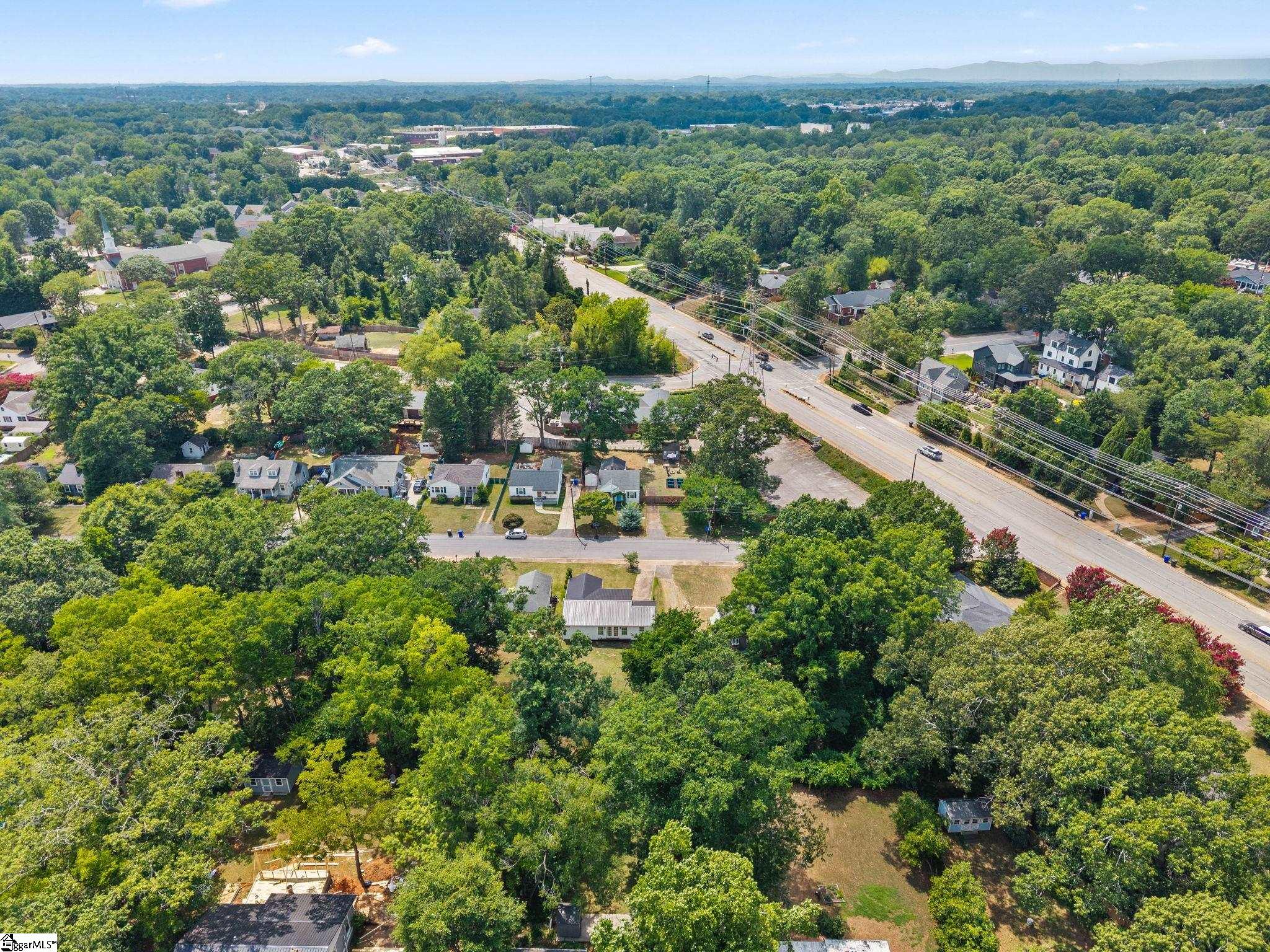 2 Druid Street Greenville, SC 29609