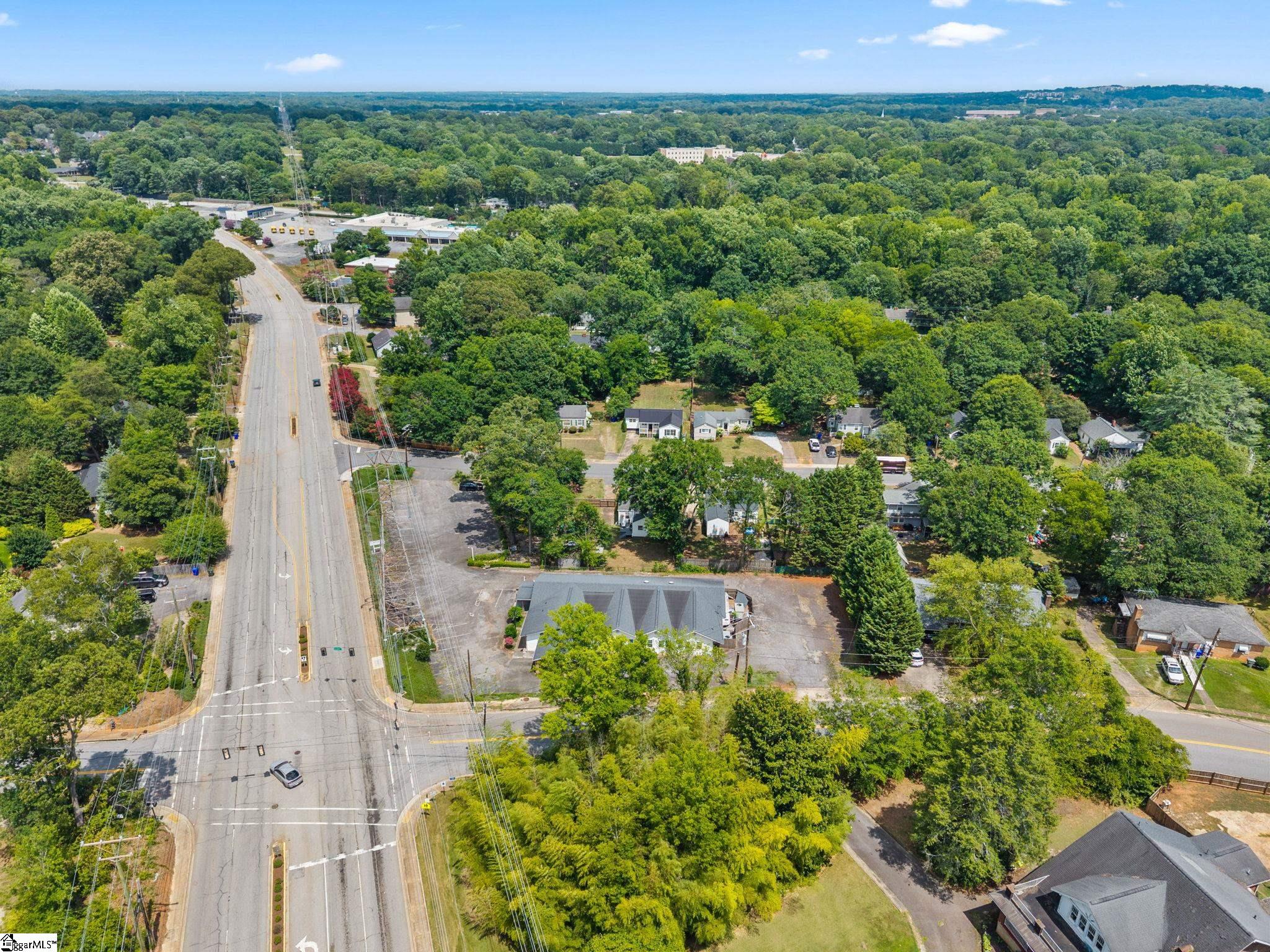 2 Druid Street Greenville, SC 29609