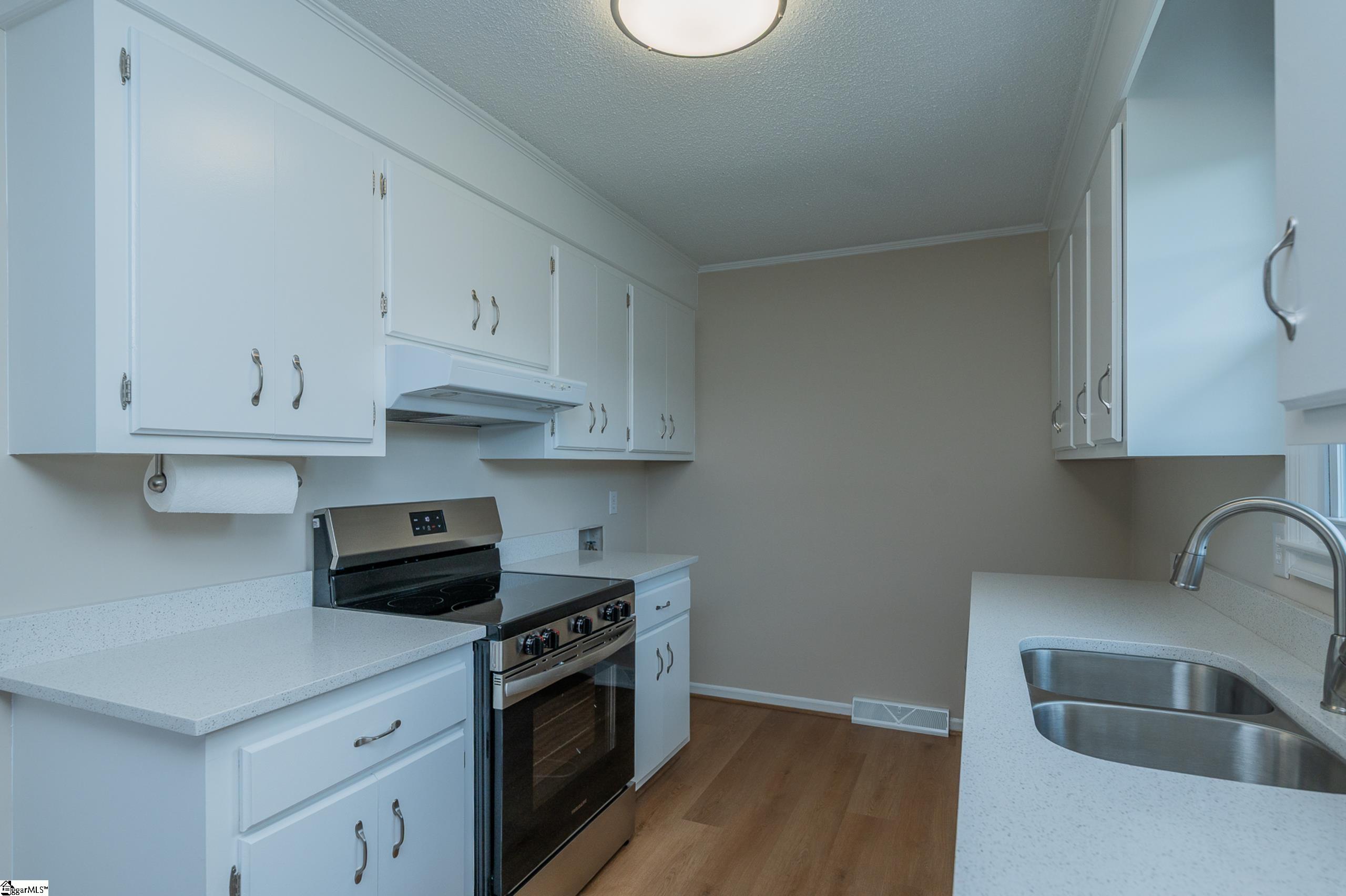 115 Wolfe Road Greer, SC 29650