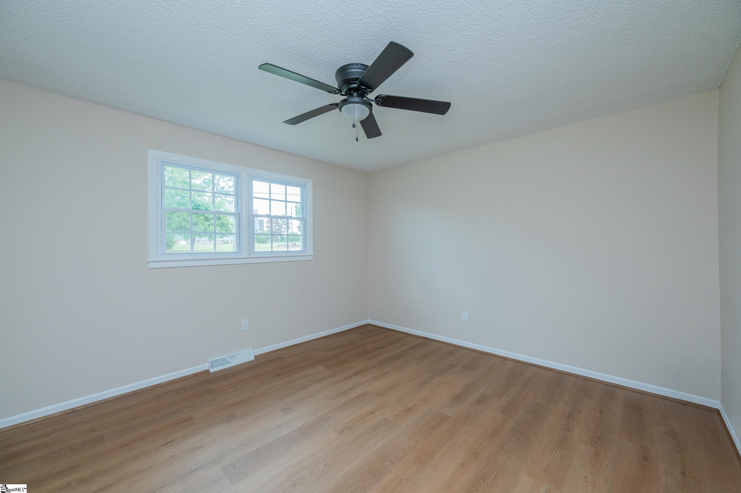 115 Wolfe Road Greer, SC 29650