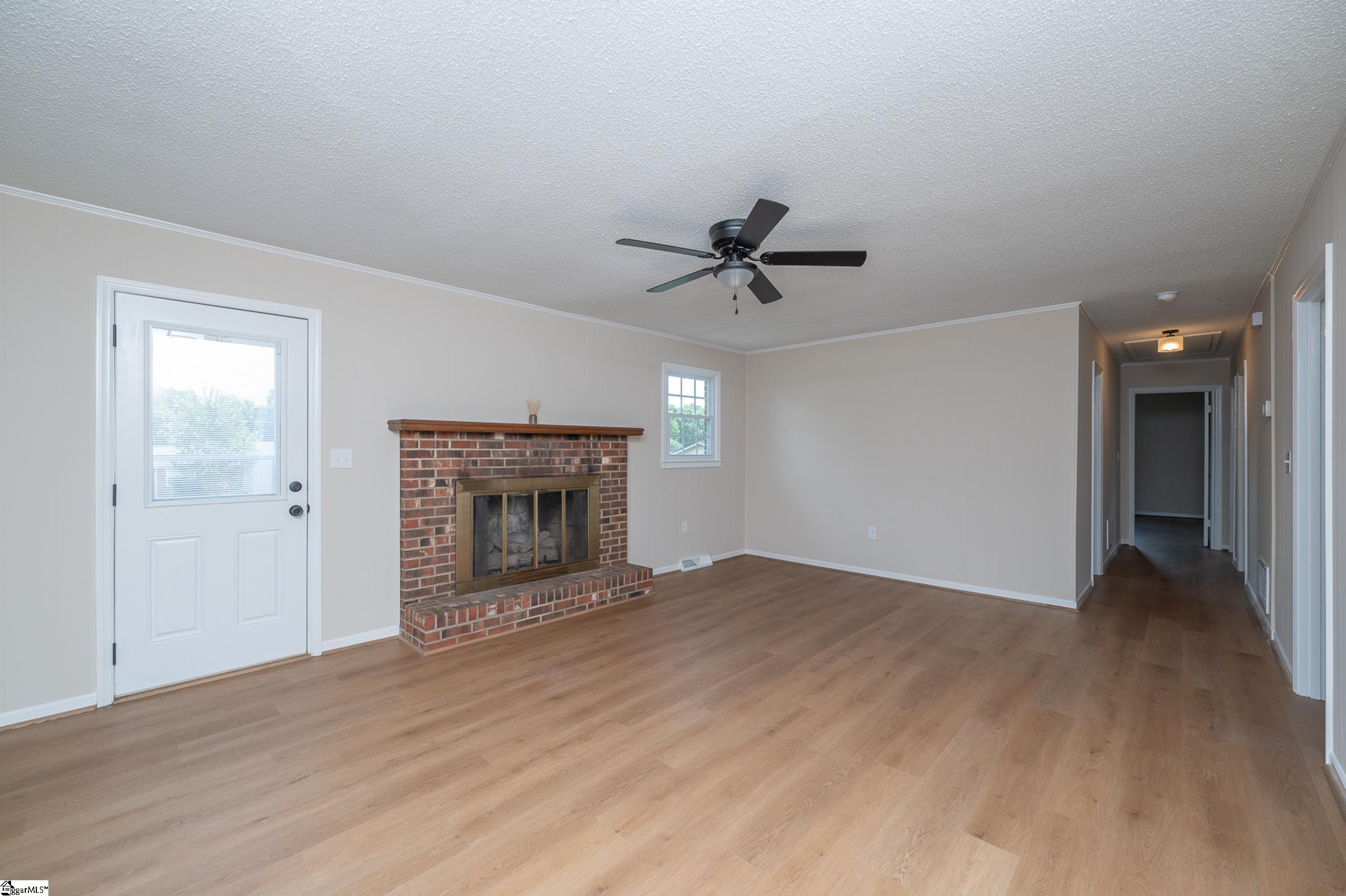 115 Wolfe Road Greer, SC 29650