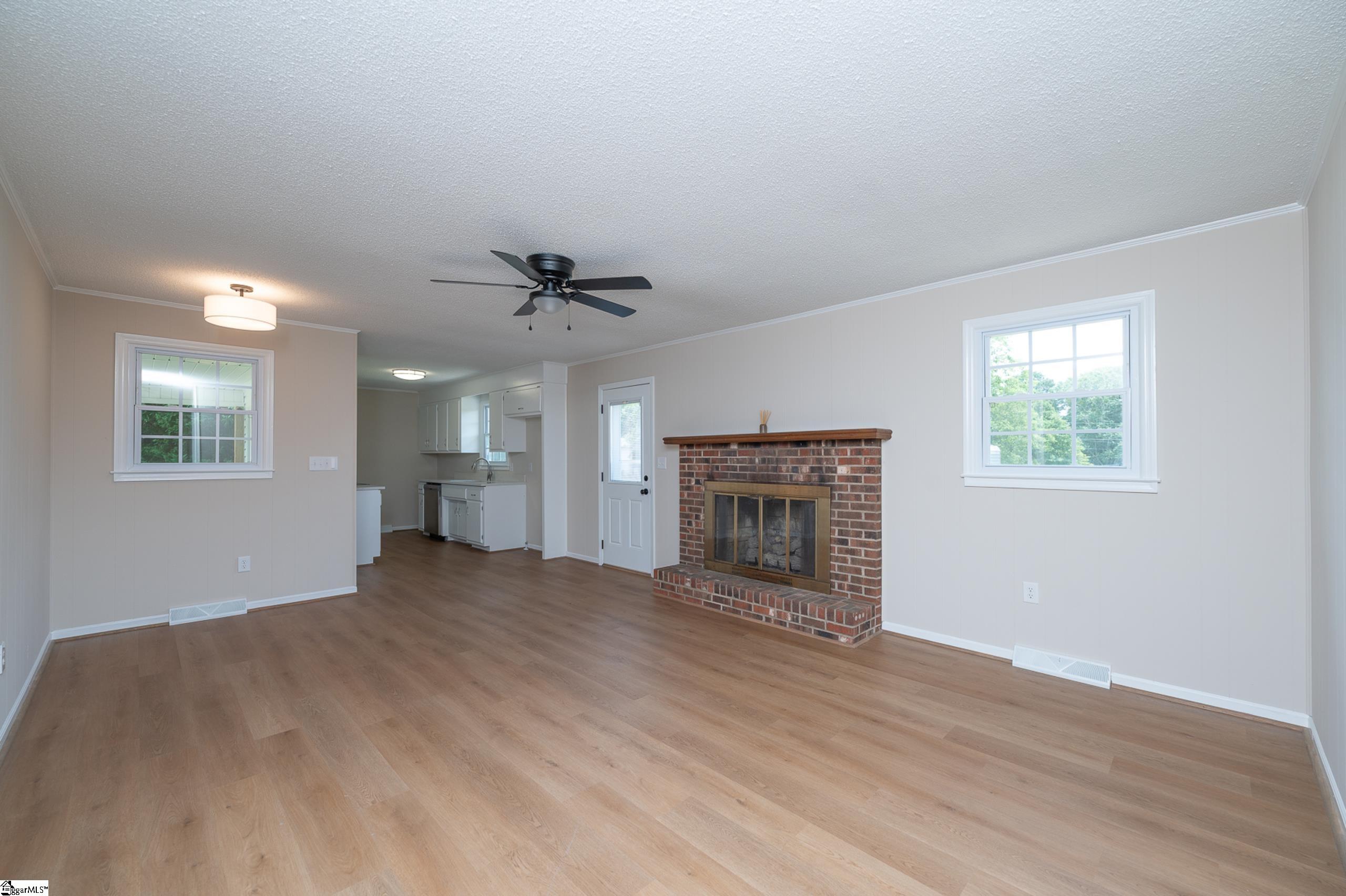 115 Wolfe Road Greer, SC 29650