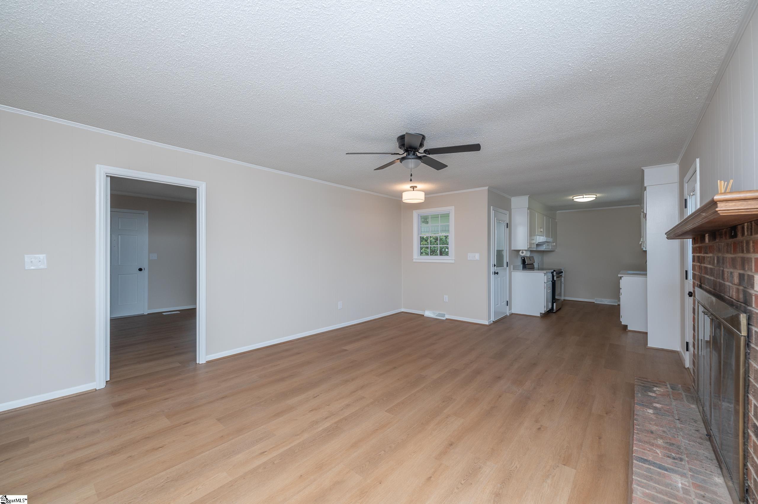 115 Wolfe Road Greer, SC 29650