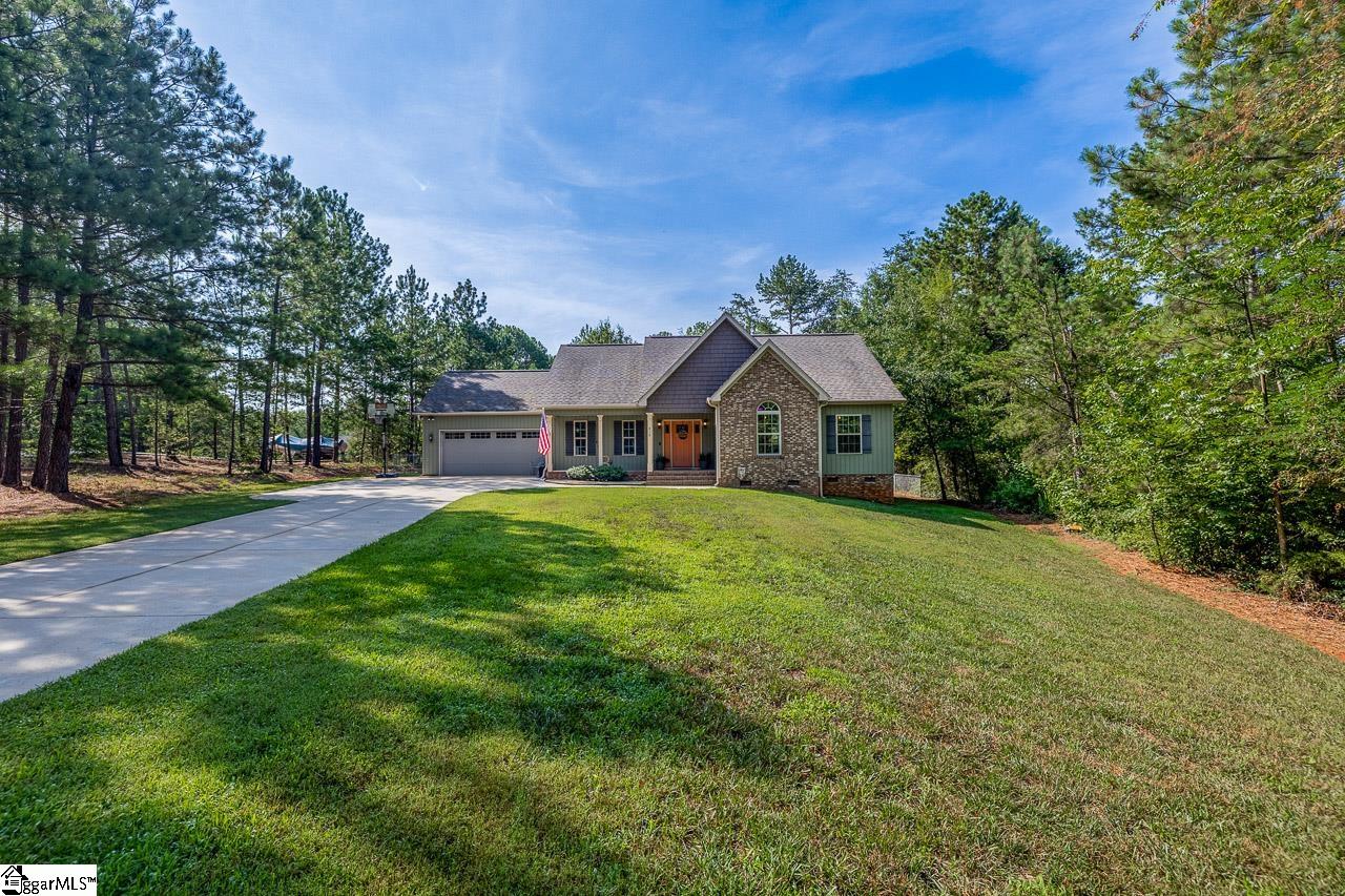 430 Sparkling Waters Lane Chesnee, SC 29323