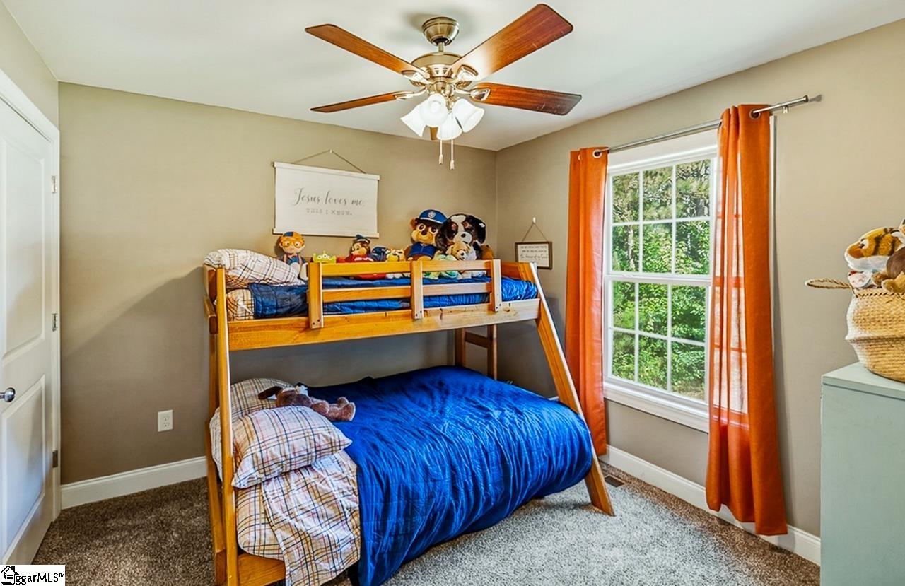 430 Sparkling Waters Lane Chesnee, SC 29323