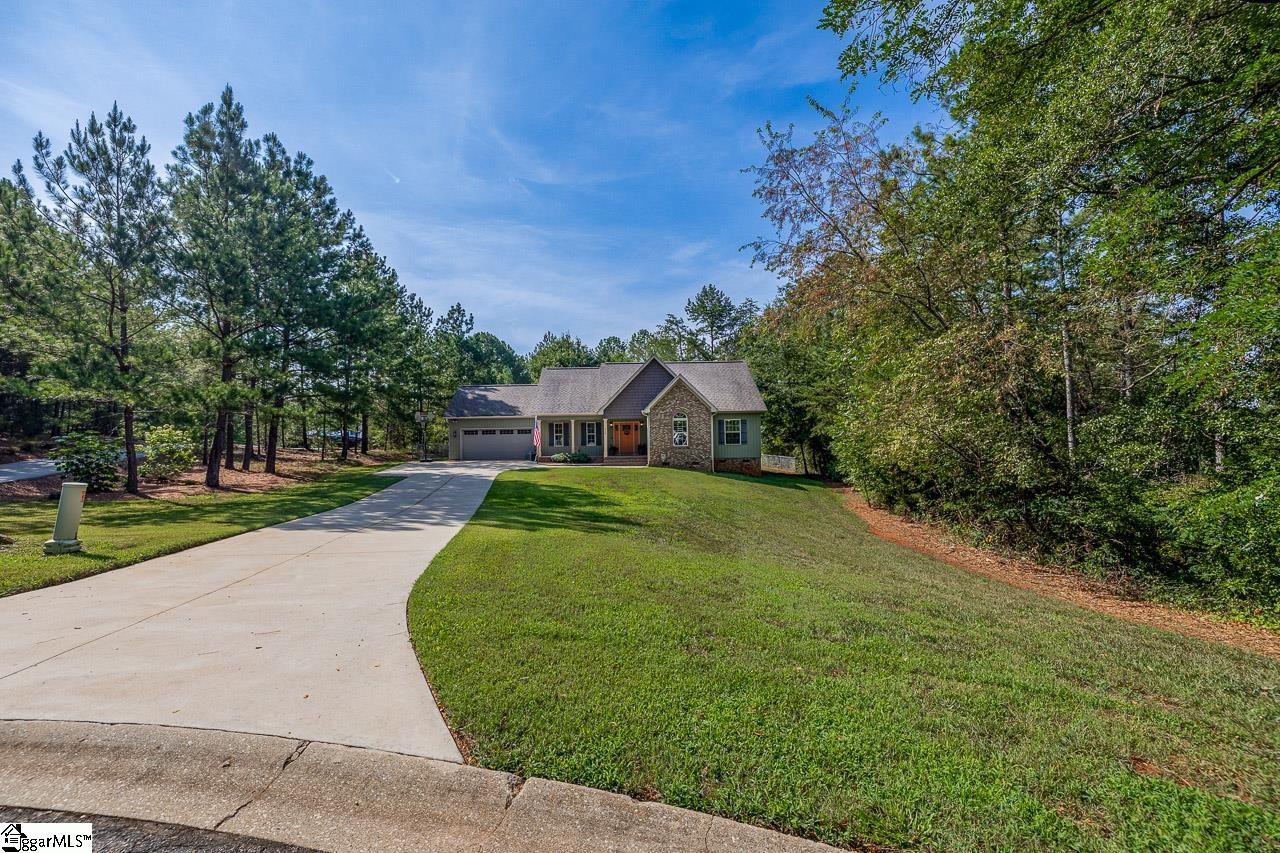 430 Sparkling Waters Lane Chesnee, SC 29323