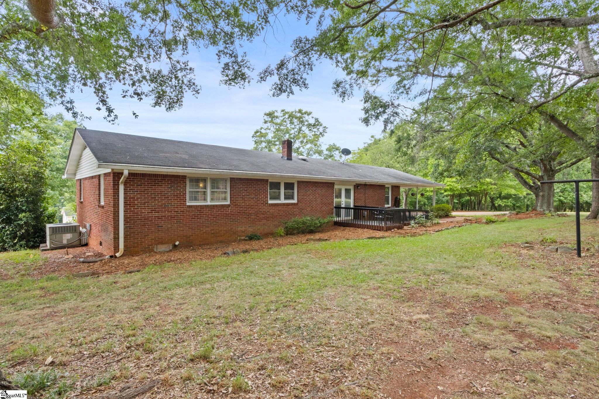 765 Hannon Road Inman, SC 29349