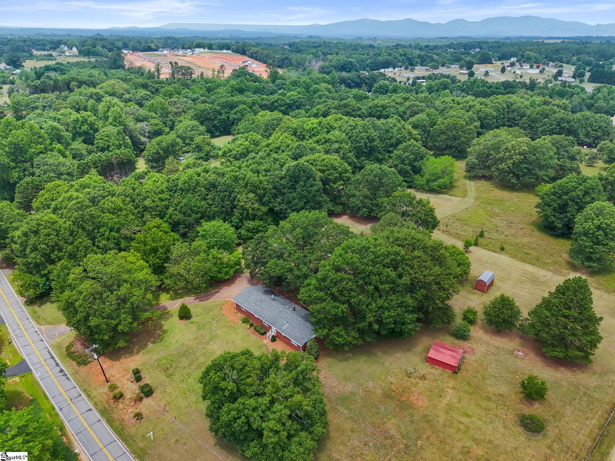 765 Hannon Road Inman, SC 29349