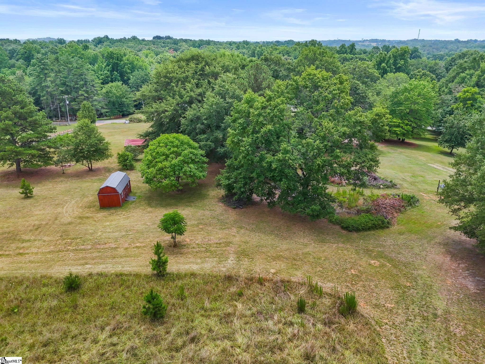 765 Hannon Road Inman, SC 29349
