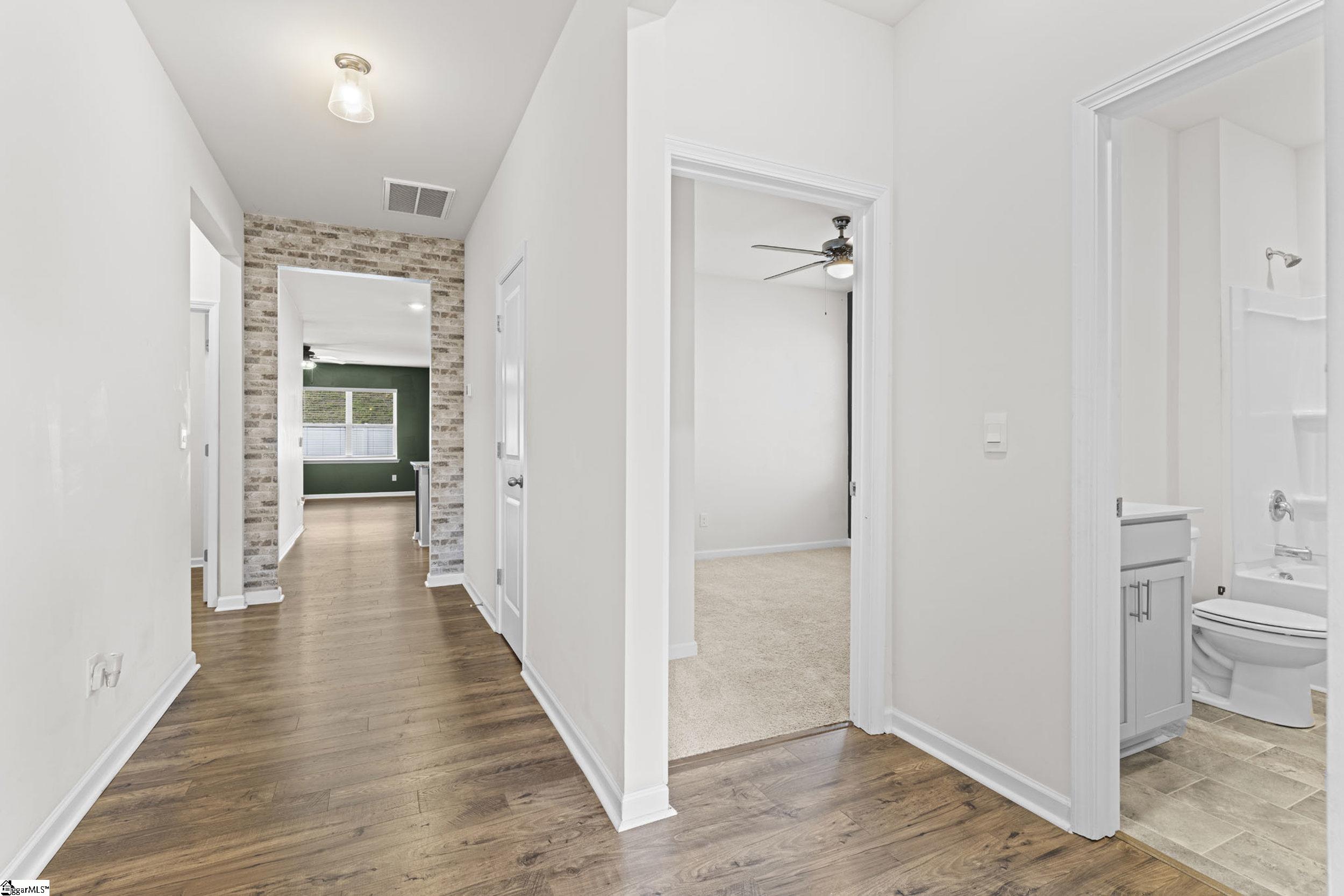 63 Oak Edge Lane Greer, SC 29651