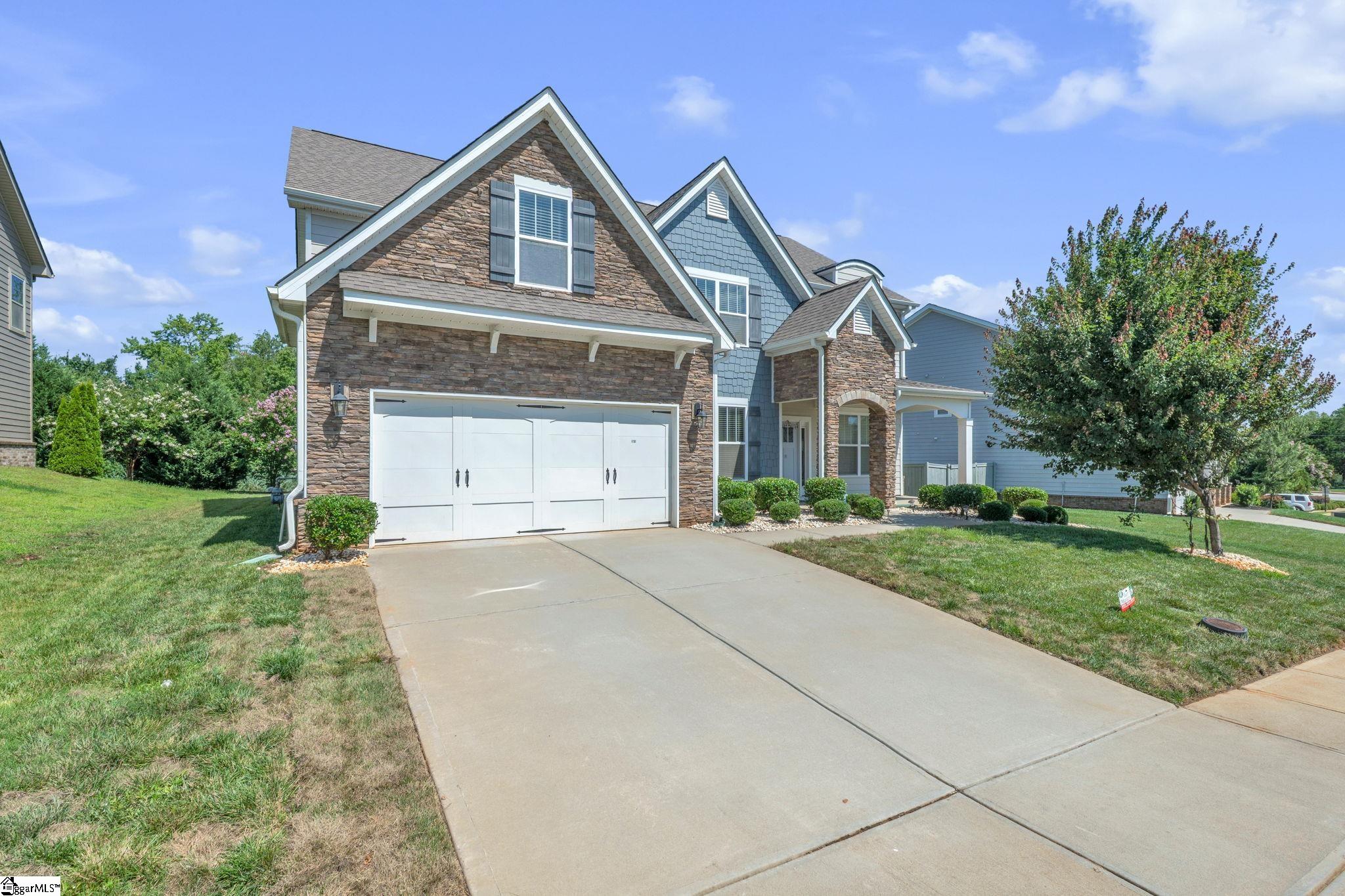 8 Belterra Drive Simpsonville, SC 29681