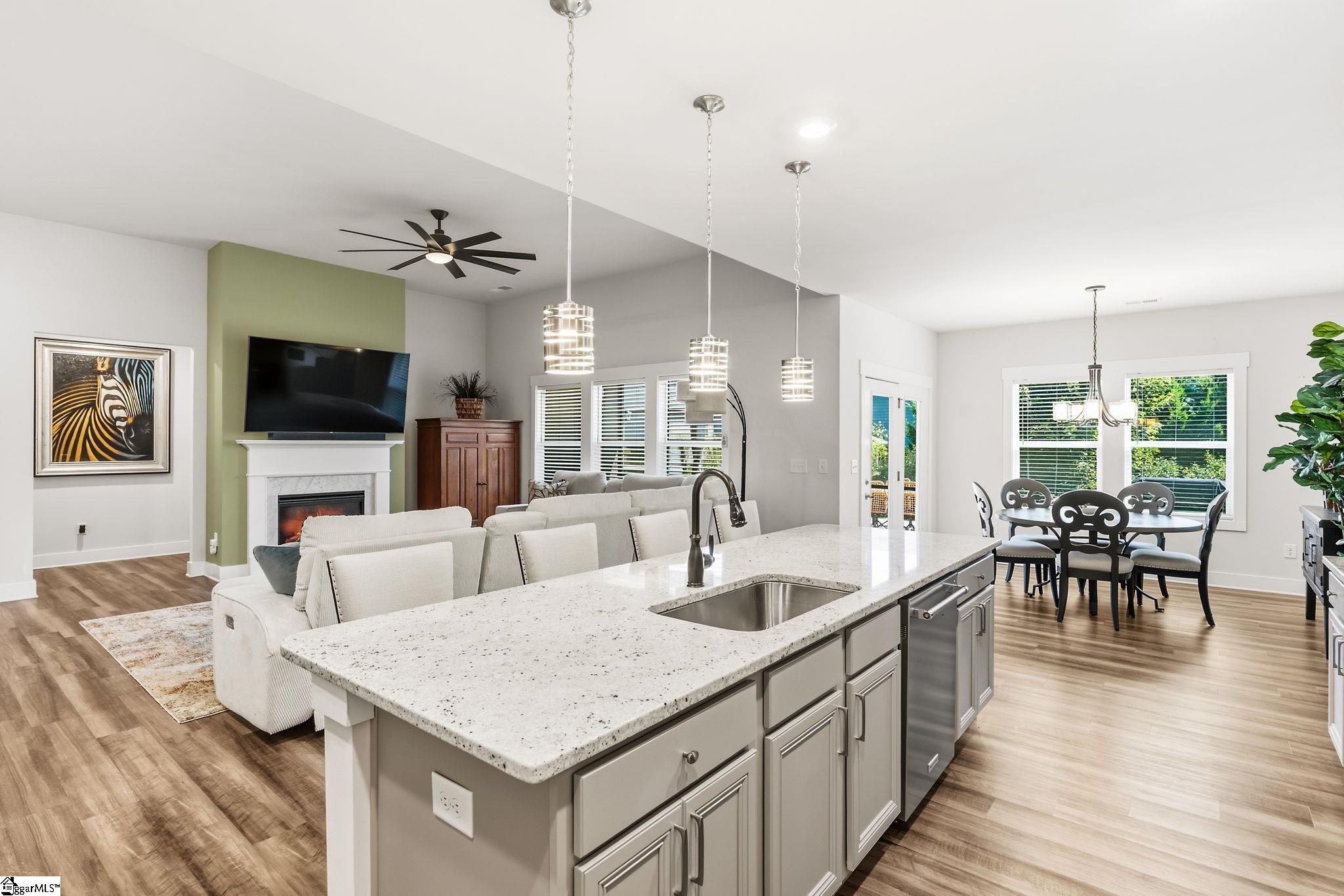 404 Cattail Hollow Way Simpsonville, SC 29680