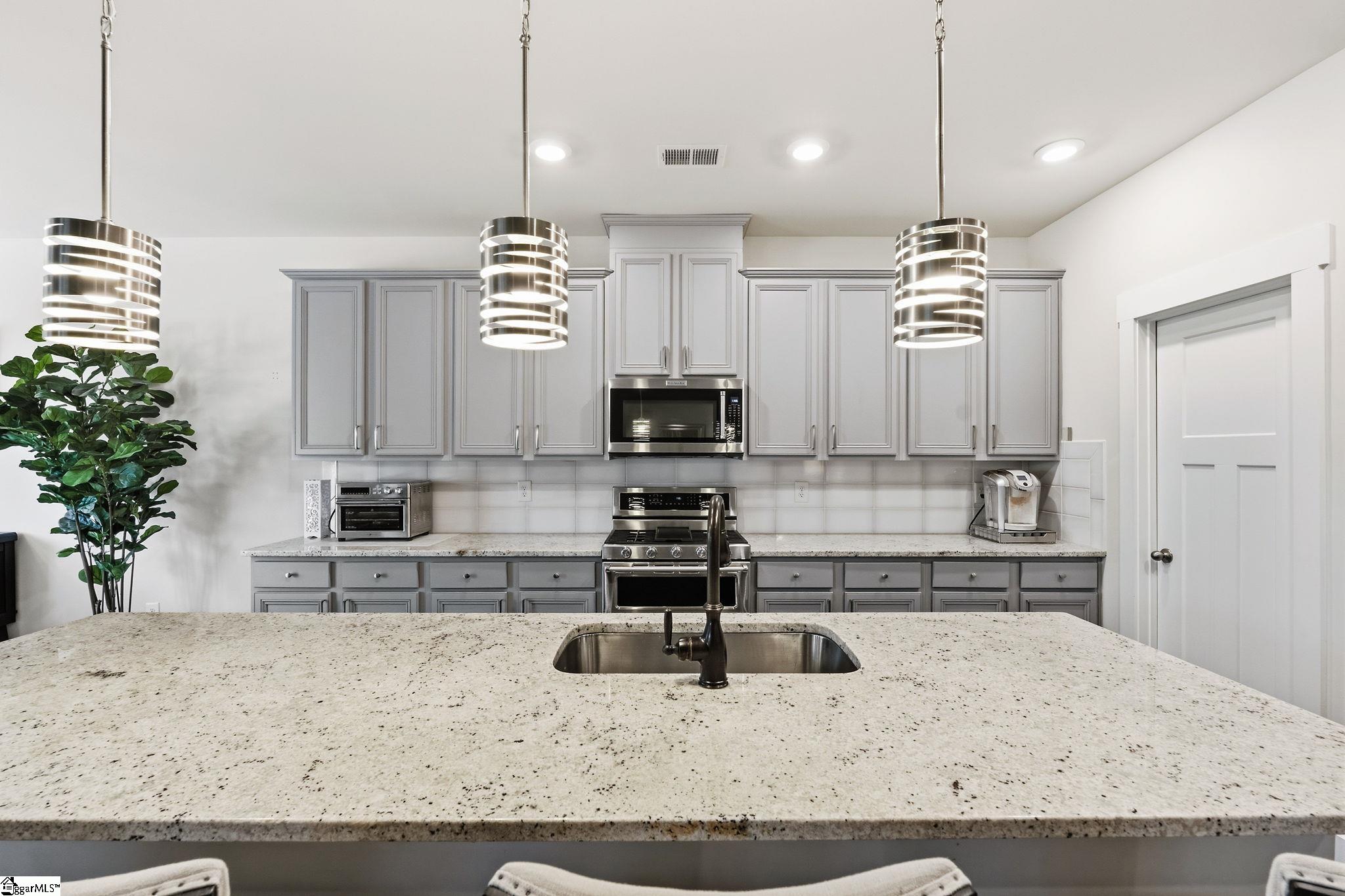 404 Cattail Hollow Way Simpsonville, SC 29680