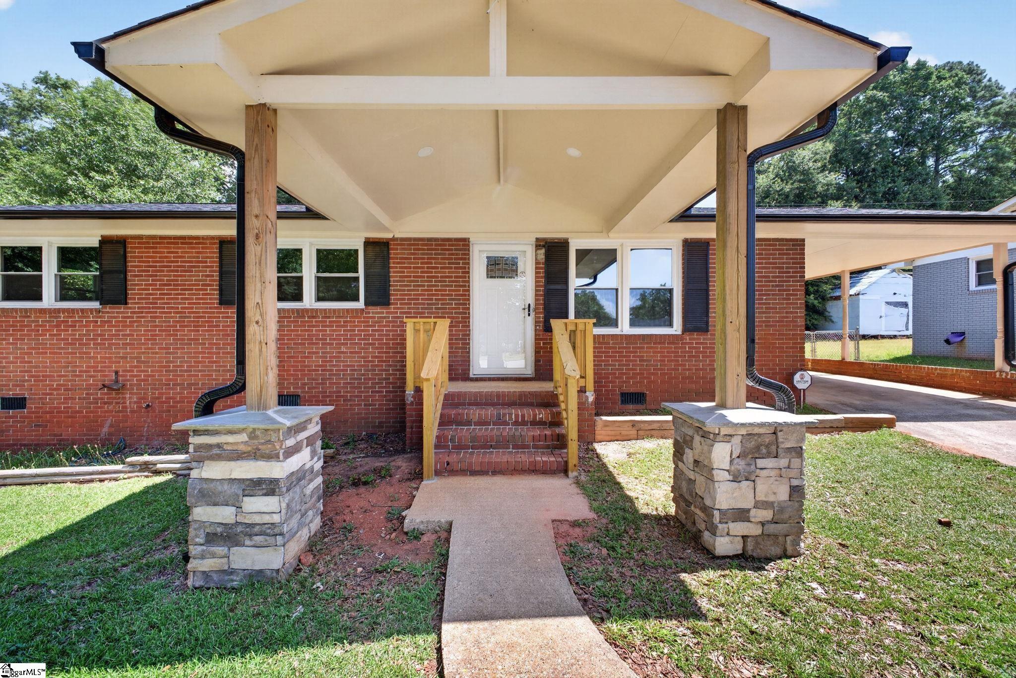 815 Winston Avenue Anderson, SC 29624