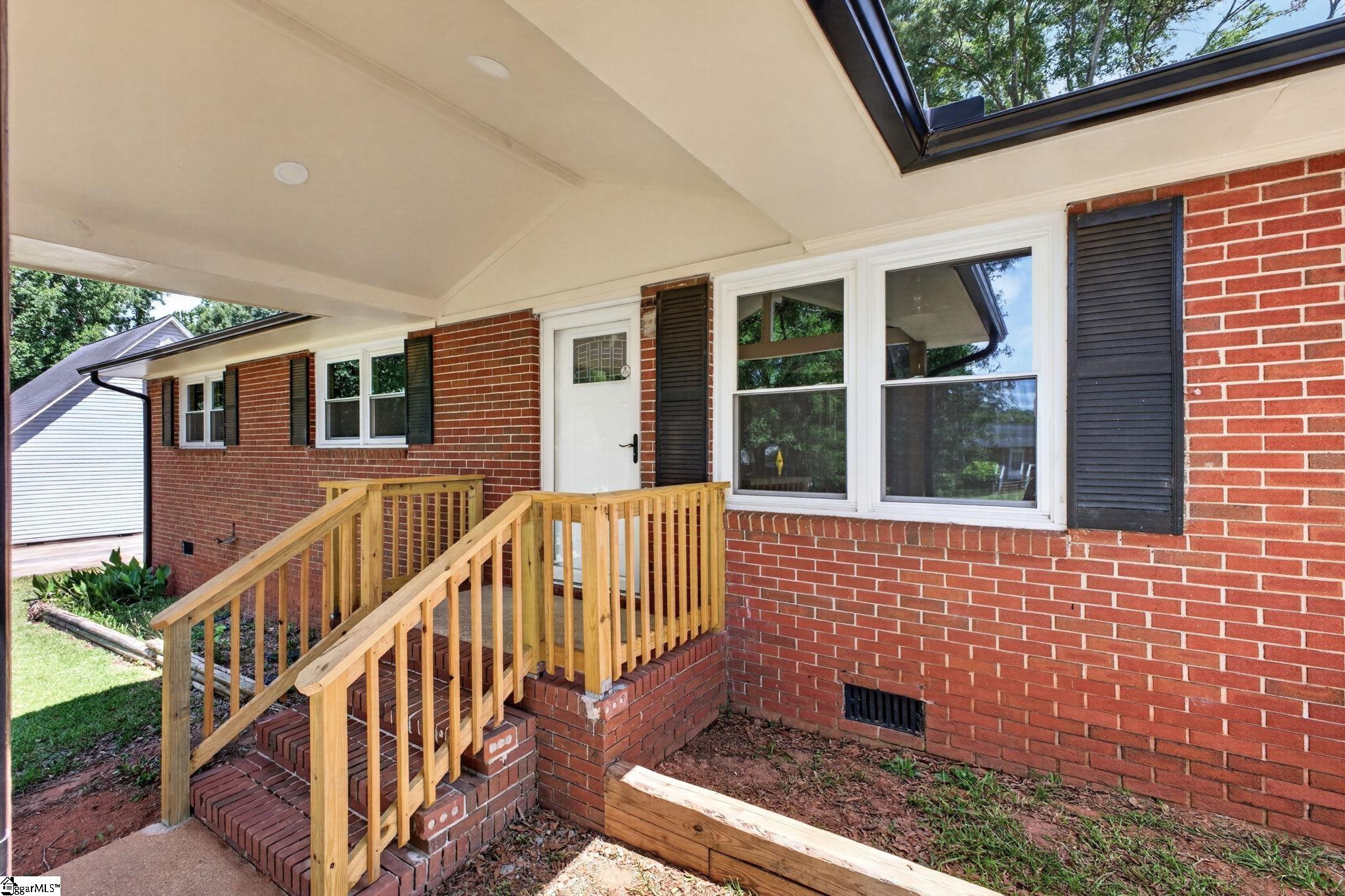 815 Winston Avenue Anderson, SC 29624