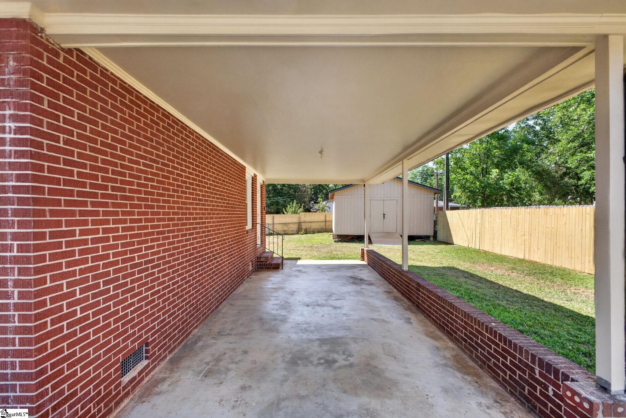 616 Carey Street Anderson, SC 29624