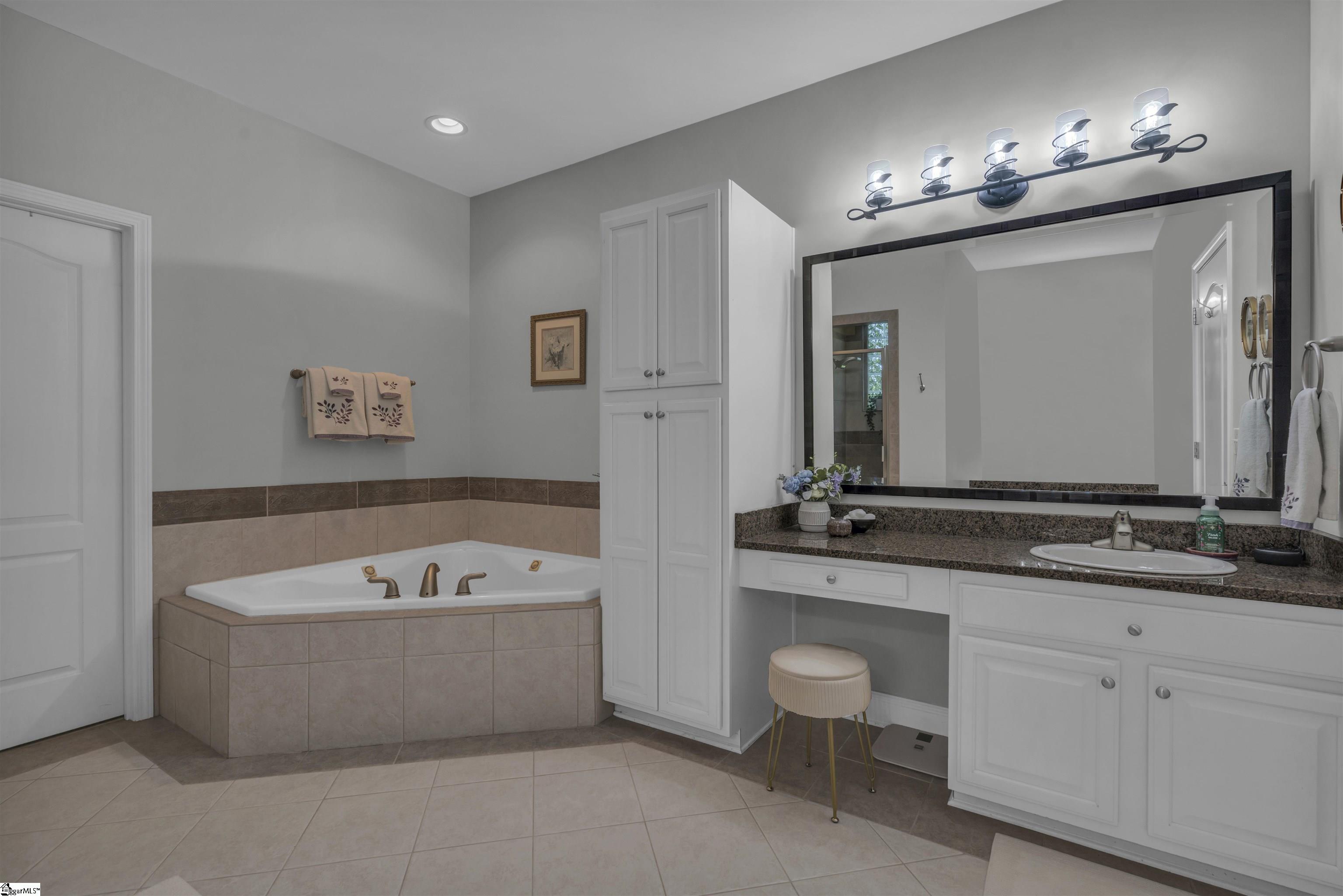 652 Mount Vernon Lane Duncan, SC 29334