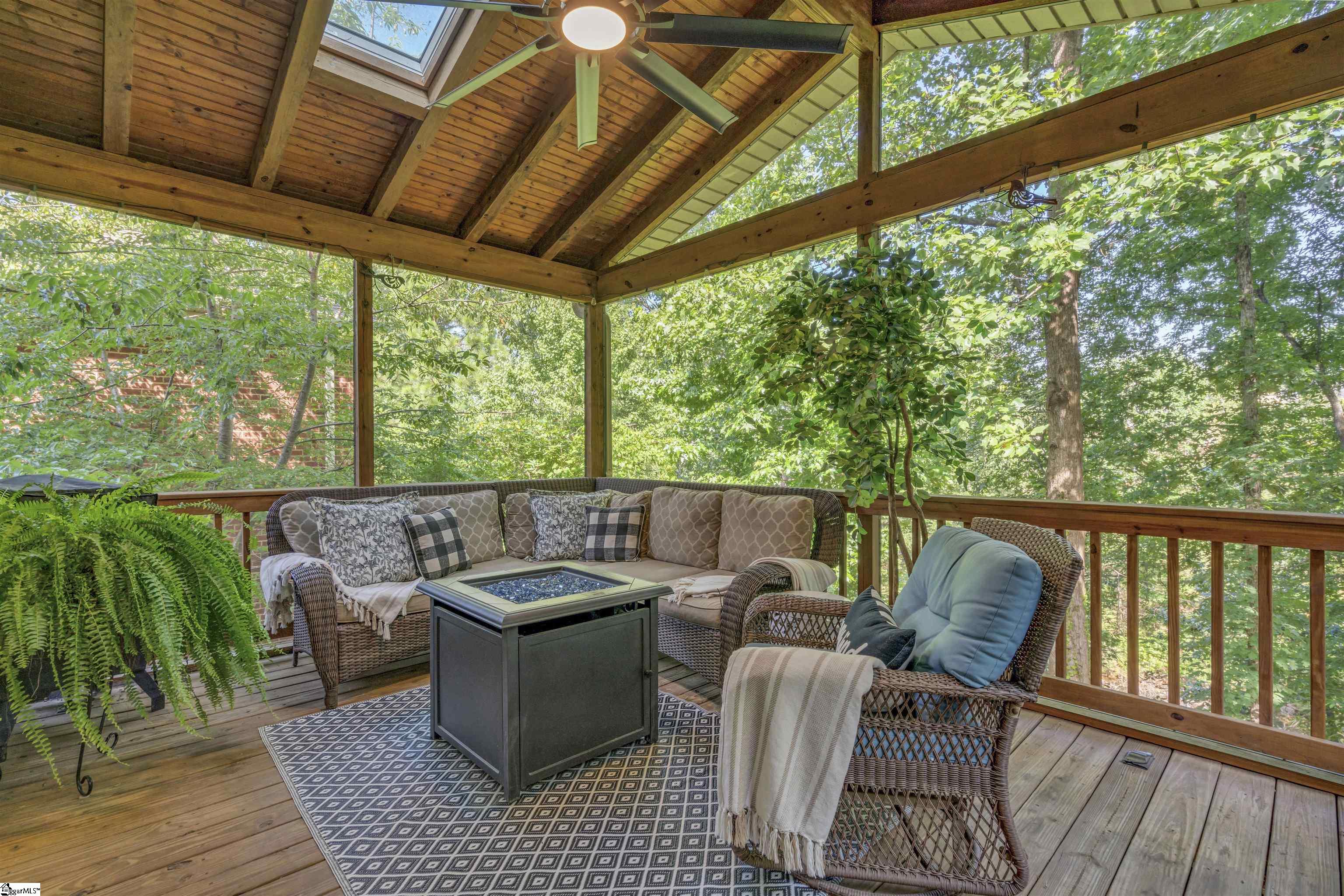 652 Mount Vernon Lane Duncan, SC 29334