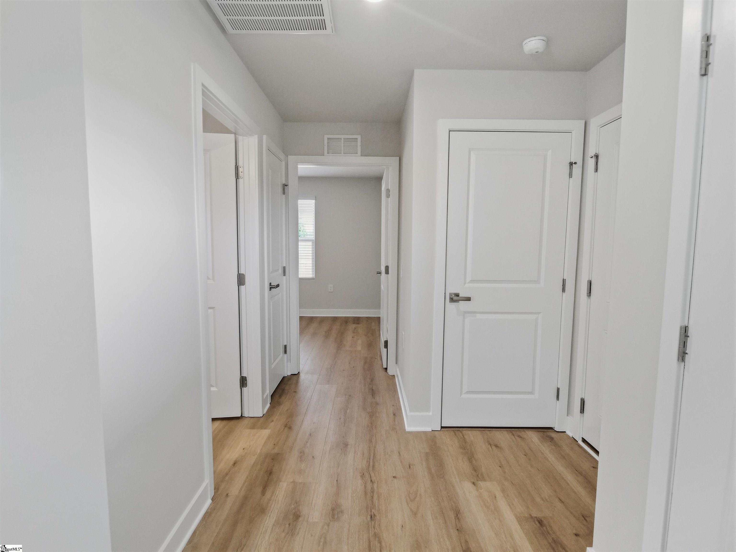 136 Villanova Drive Gray Court, SC 29645