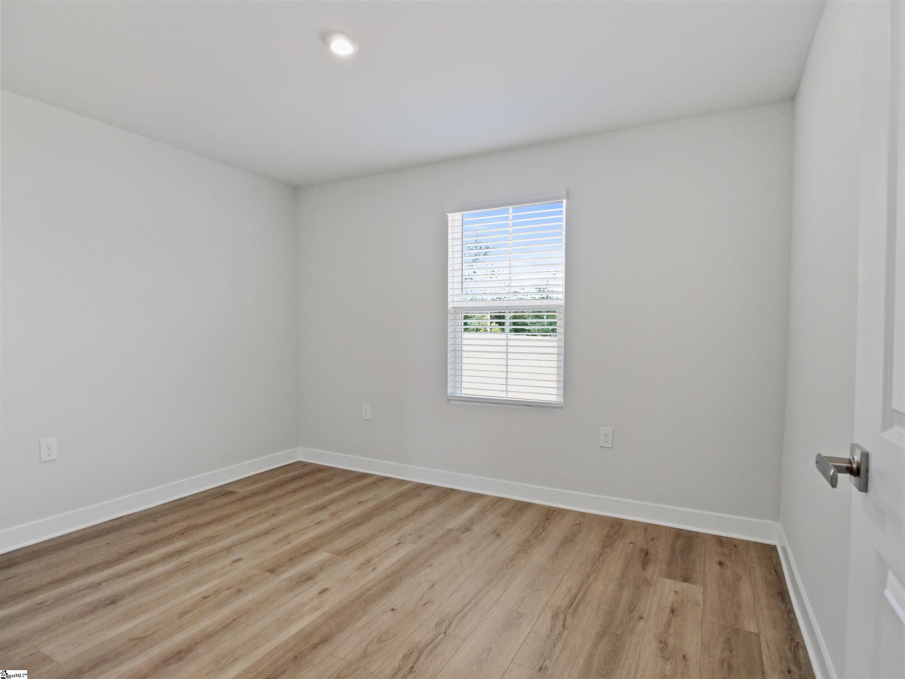 136 Villanova Drive Gray Court, SC 29645