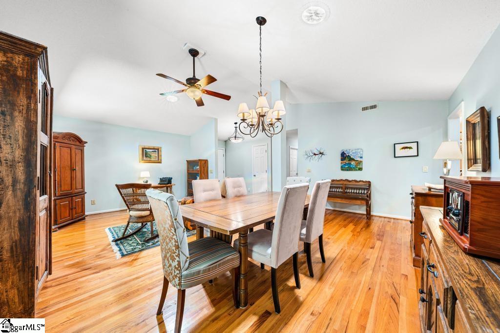 1303 S Arrowhead Drive Westminster, SC 29693