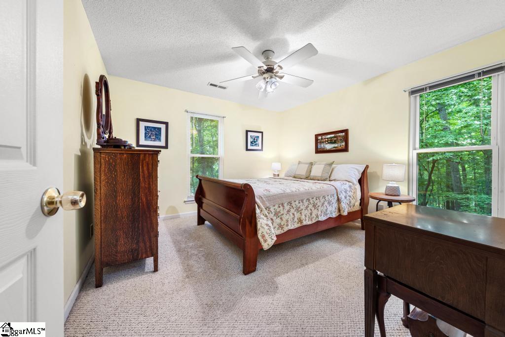 1303 S Arrowhead Drive Westminster, SC 29693