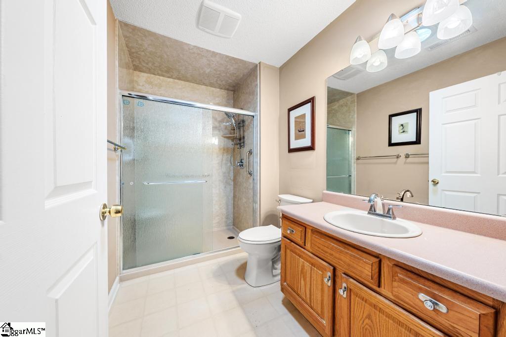 1303 S Arrowhead Drive Westminster, SC 29693