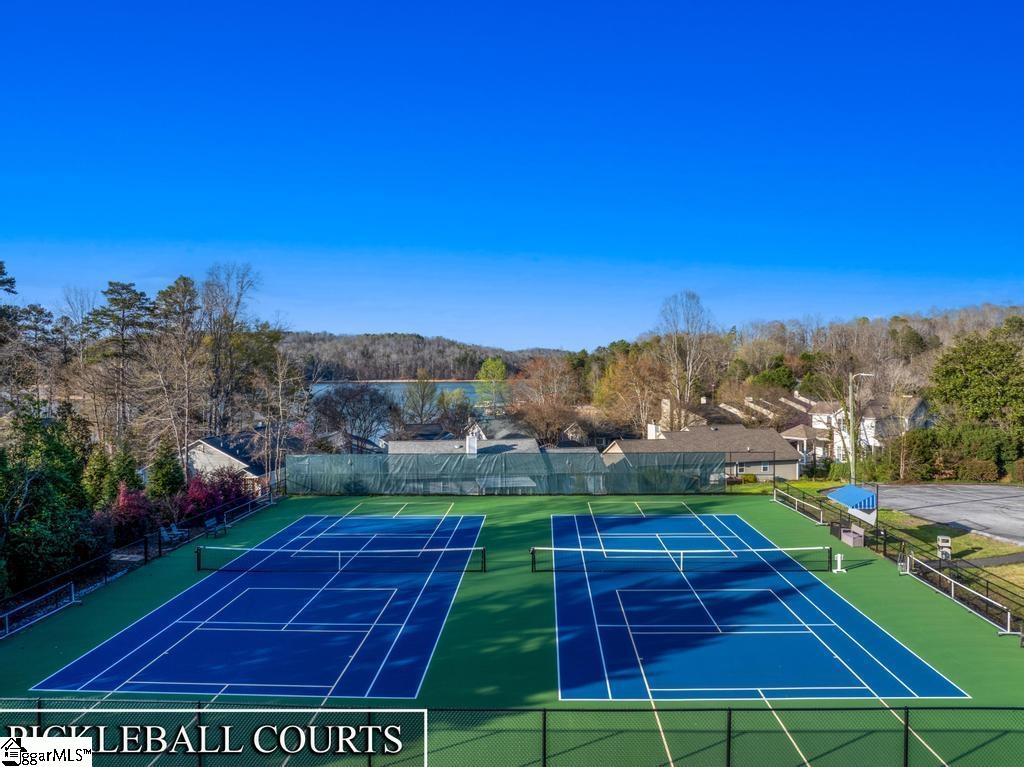 1303 S Arrowhead Drive Westminster, SC 29693