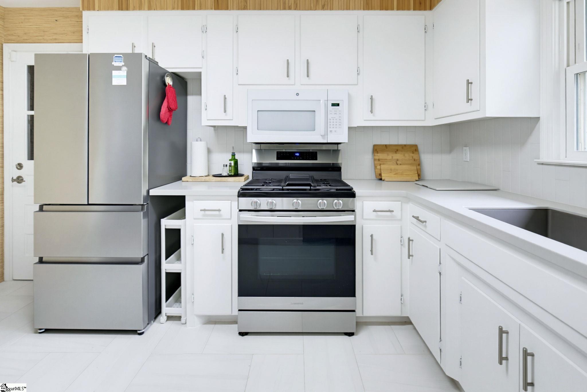 107 Luther Place Spartanburg, SC 29301