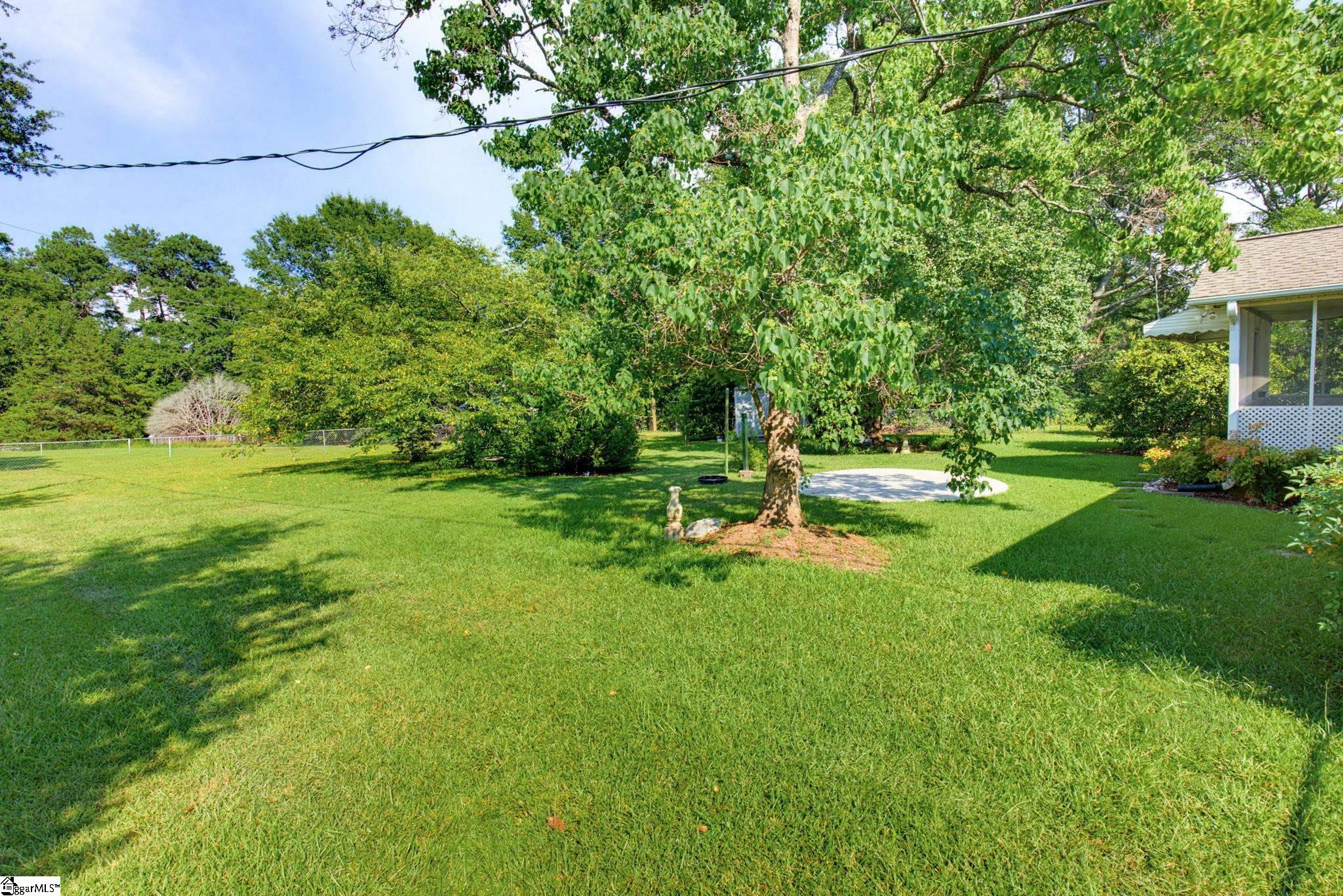 107 Luther Place Spartanburg, SC 29301