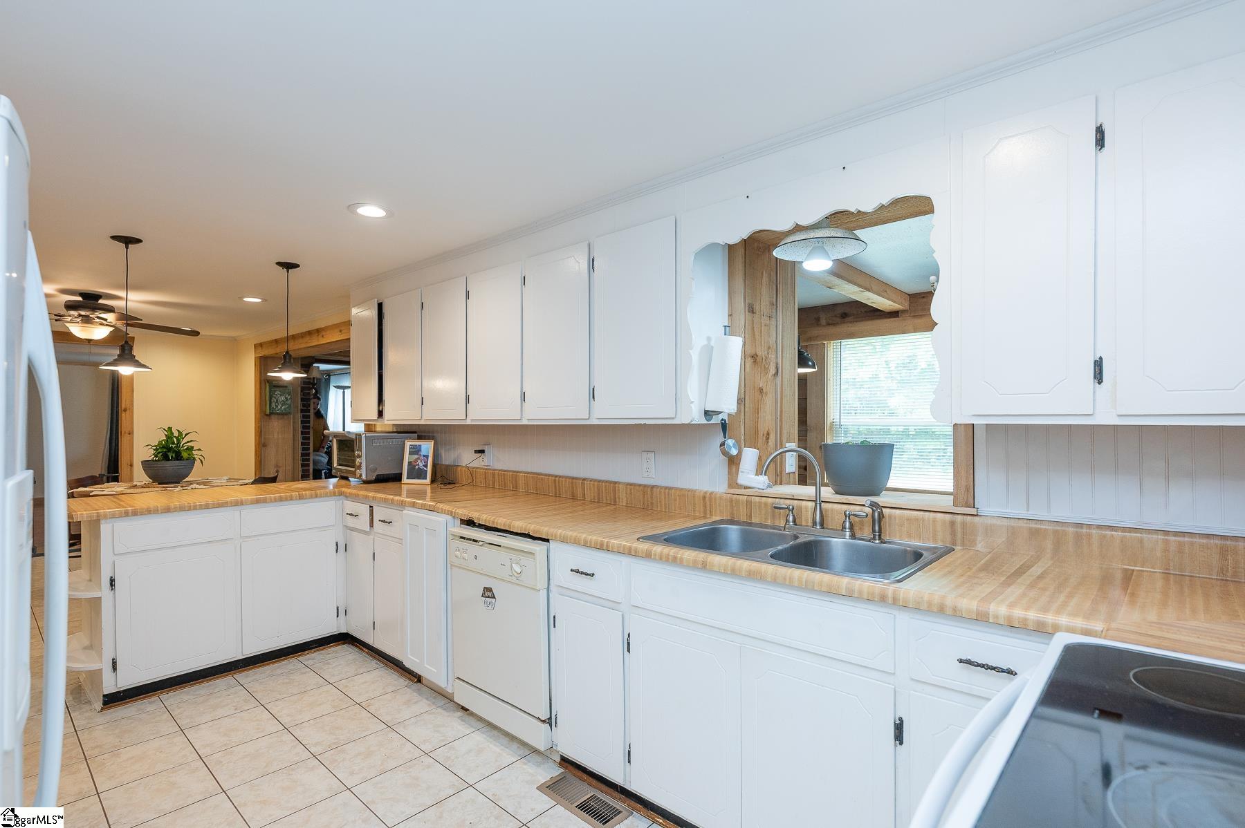 1112 Old Gunter Road Piedmont, SC 29673