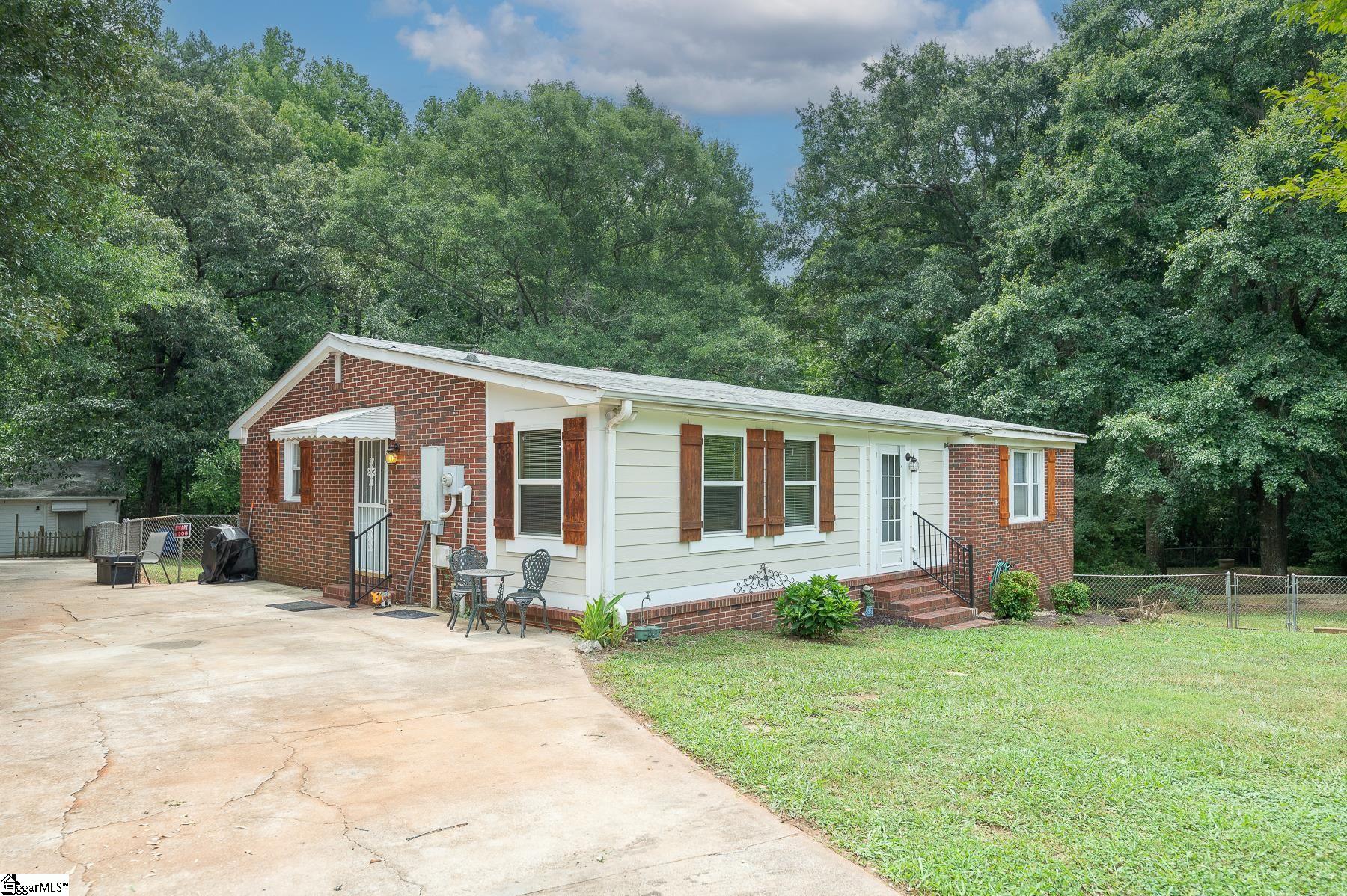 1112 Old Gunter Road Piedmont, SC 29673